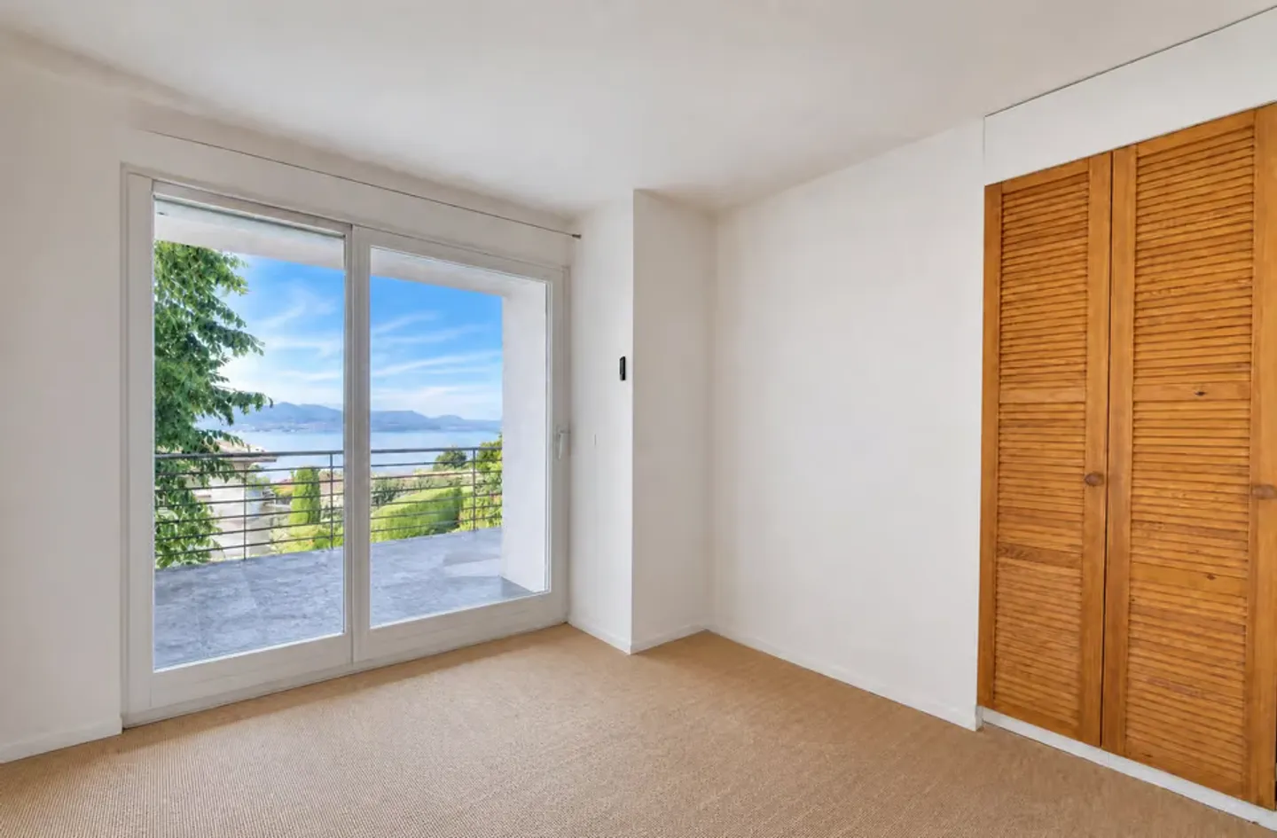 Villa gemella con vista lago - Foto 10 di 13