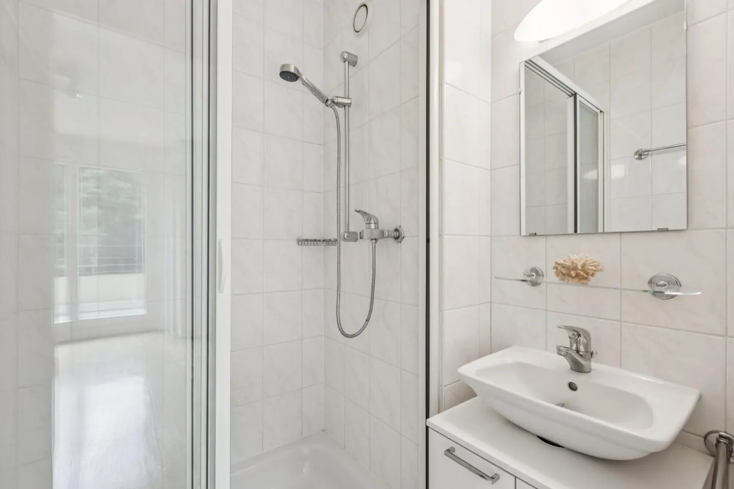 Wunderschöne durchgehende Penthouse mit großzügigen Außenbereichen - Foto 6 von 13
