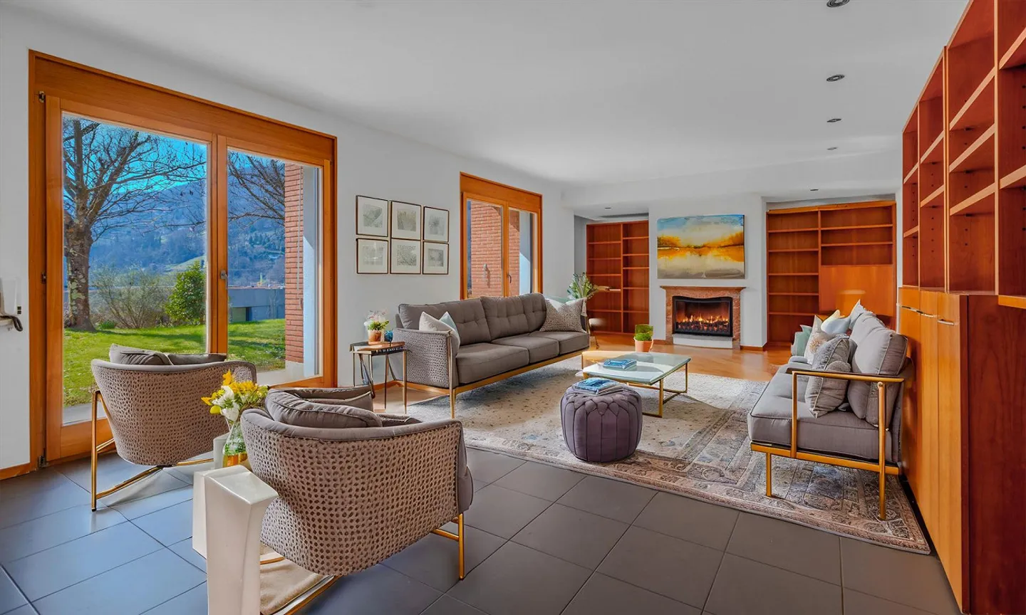 OTTIMA GELEGENHEIT - VILLA 6.5 ZIMMER MIT ÜBER 300 MQ IN BIOGGIO - Foto 2 di 12