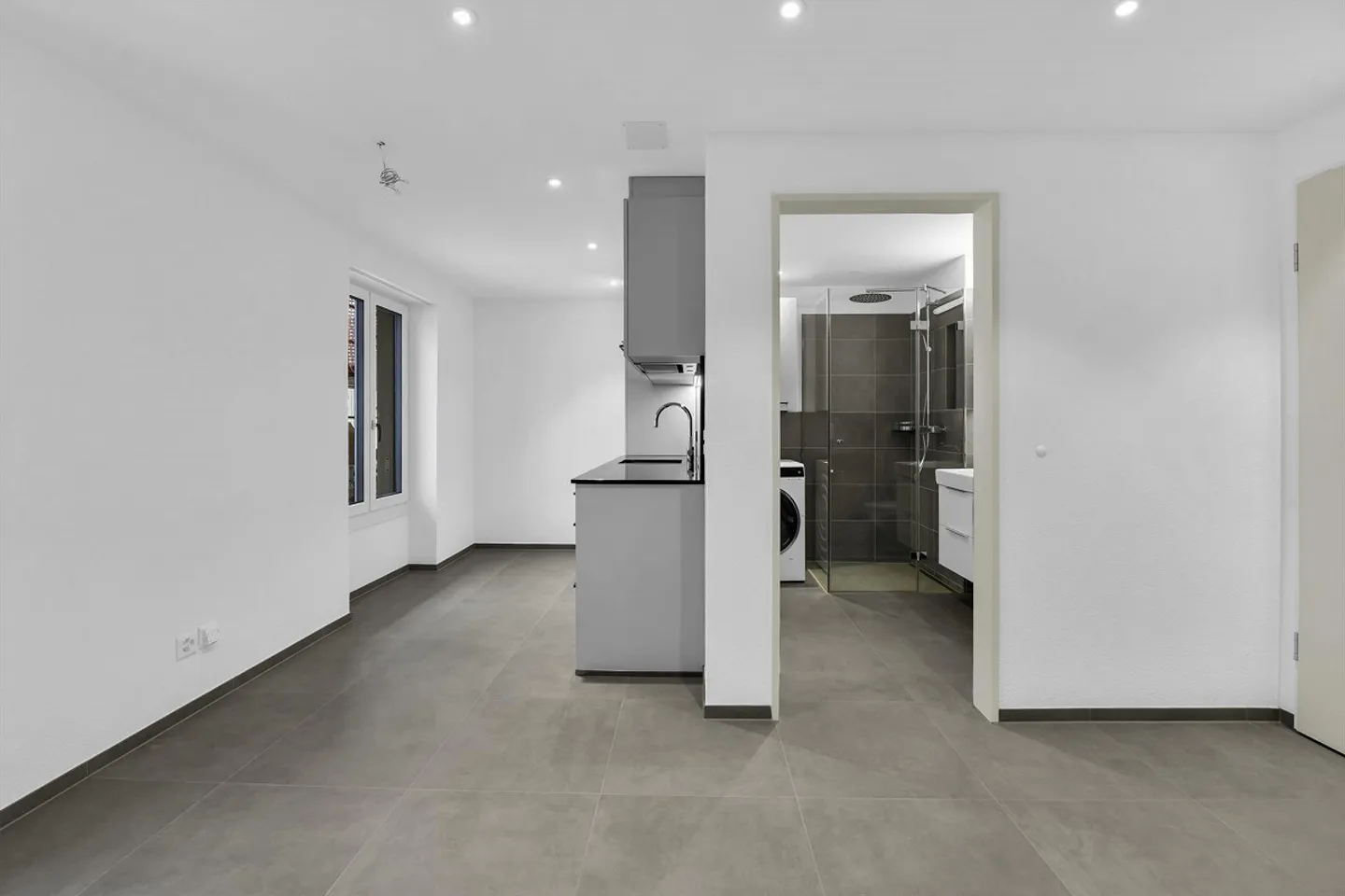 Studio 1,5 pièces à Zurich Wiedikon - Photo 1 sur 3