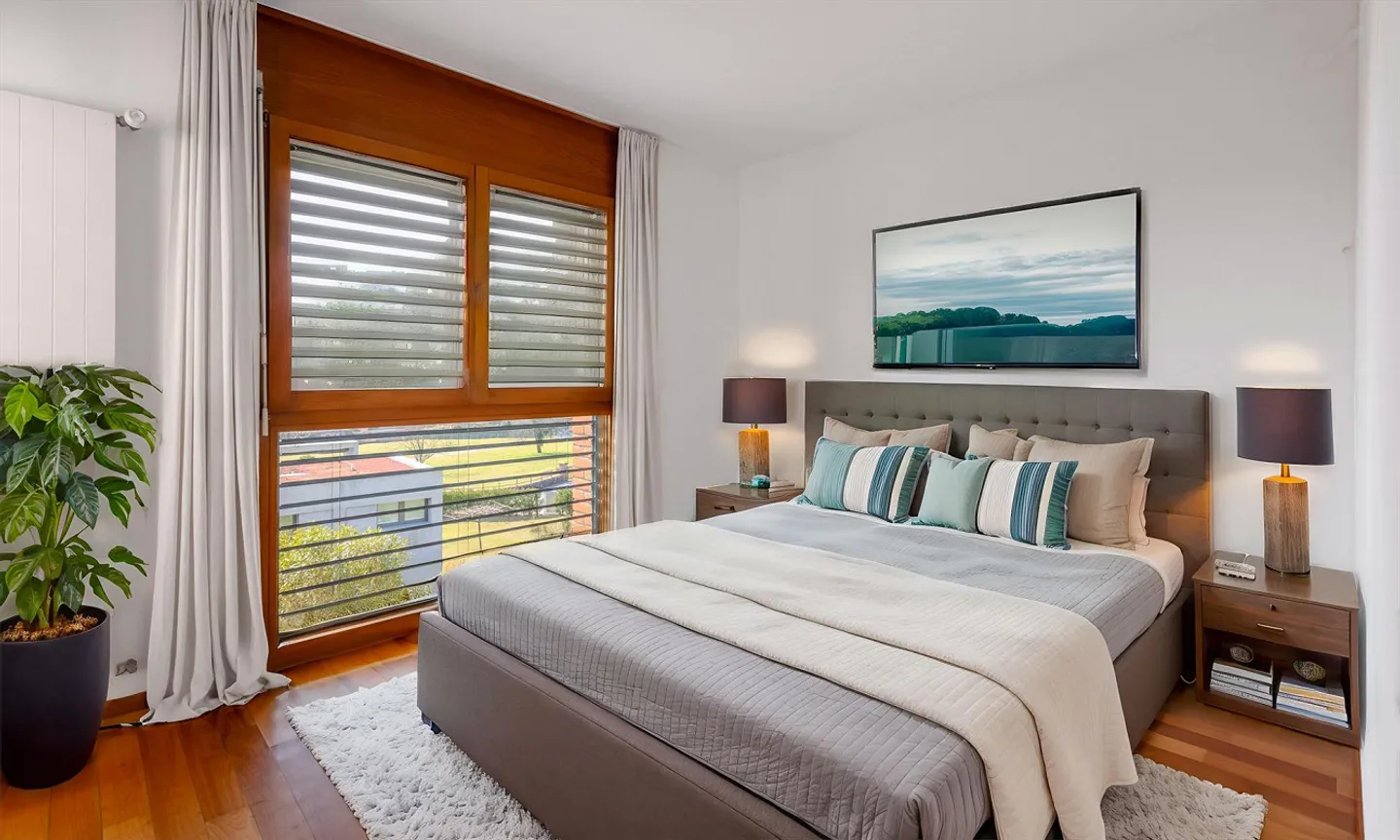 OTTIMA GELEGENHEIT - VILLA 6.5 ZIMMER MIT ÜBER 300 MQ IN BIOGGIO - Foto 5 di 12