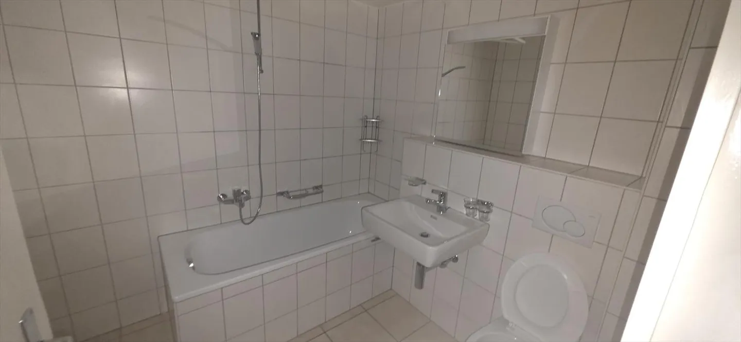 2-room apartment on the ground floor - Photo 5 of 6