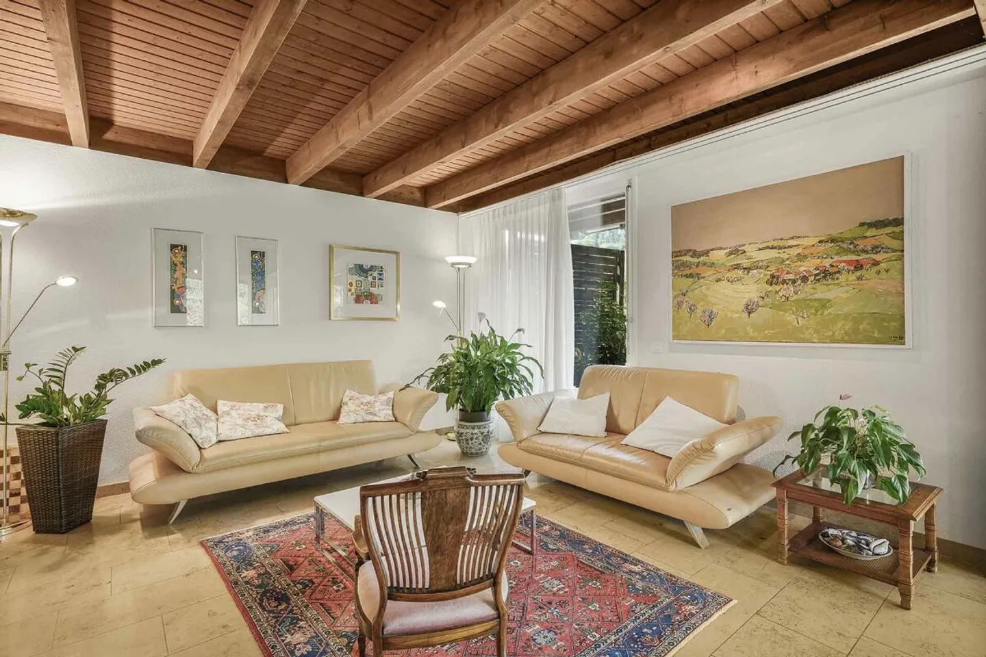 Single house for sale - Photo 2 of 8