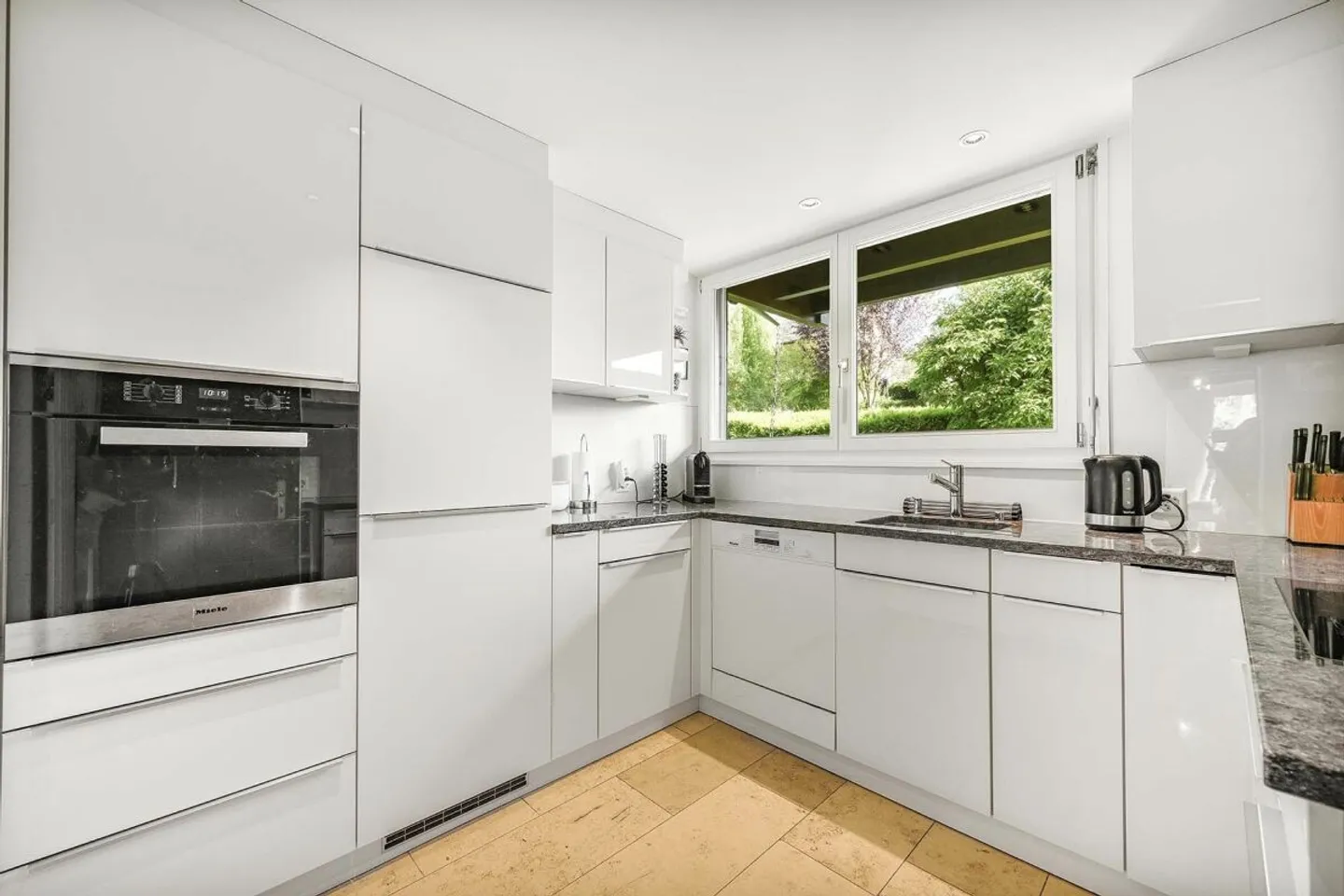 Single house for sale - Photo 4 of 8