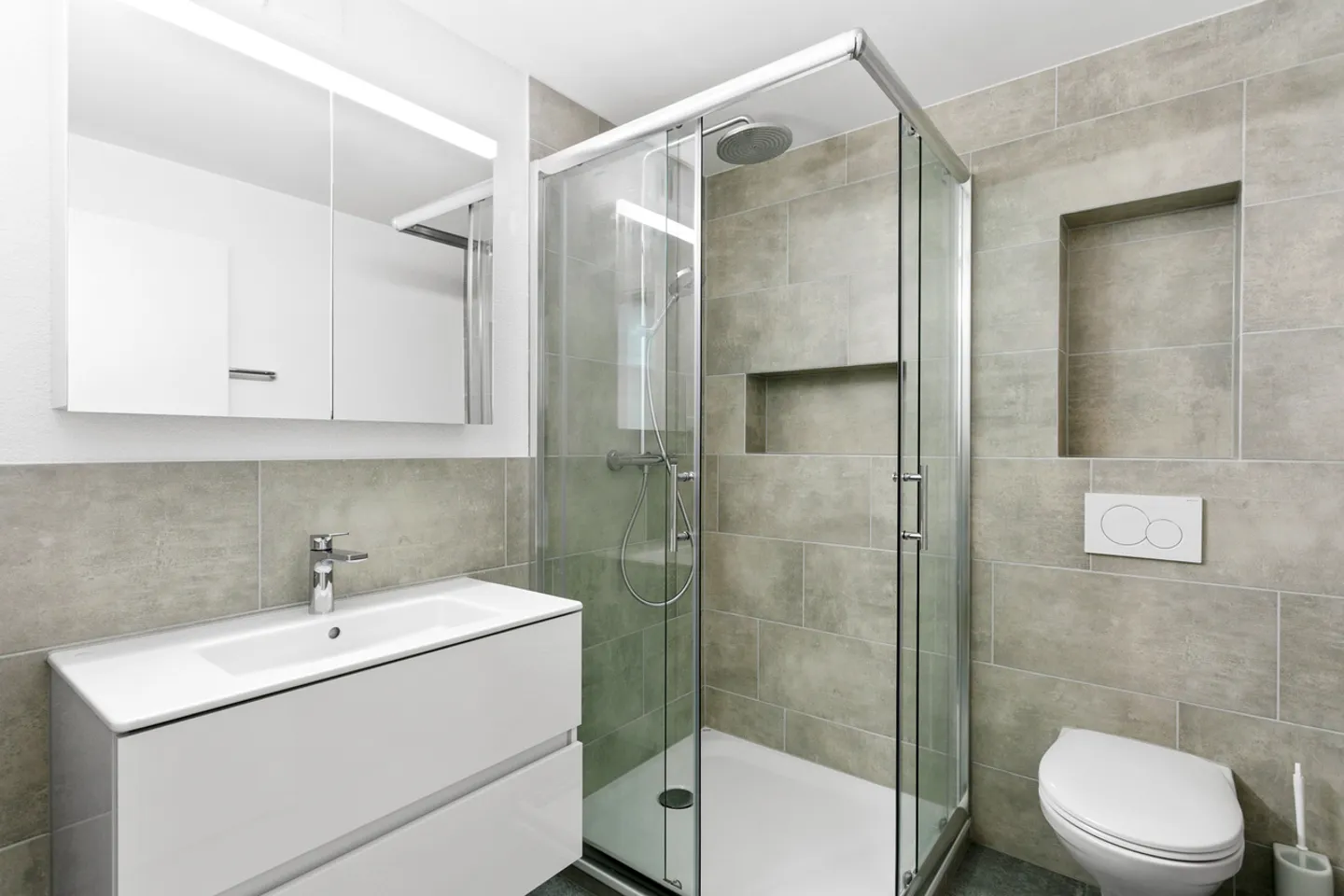 Living with Style: First Occupancy in Renovated Single-Family Home - Photo 6 of 6