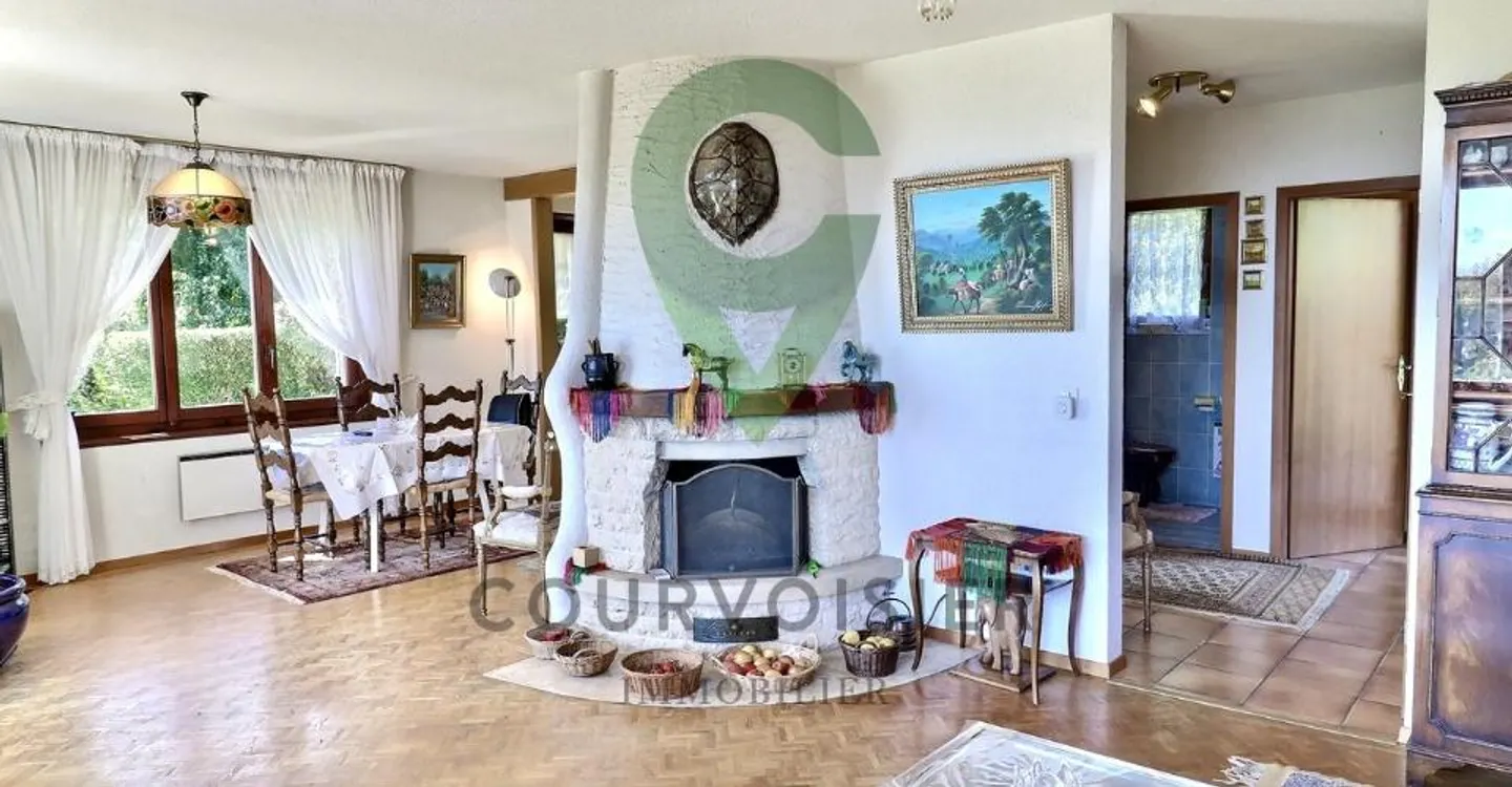 Rare opportunité, villa à fort potentiel à Arzier - Photo 2 of 11