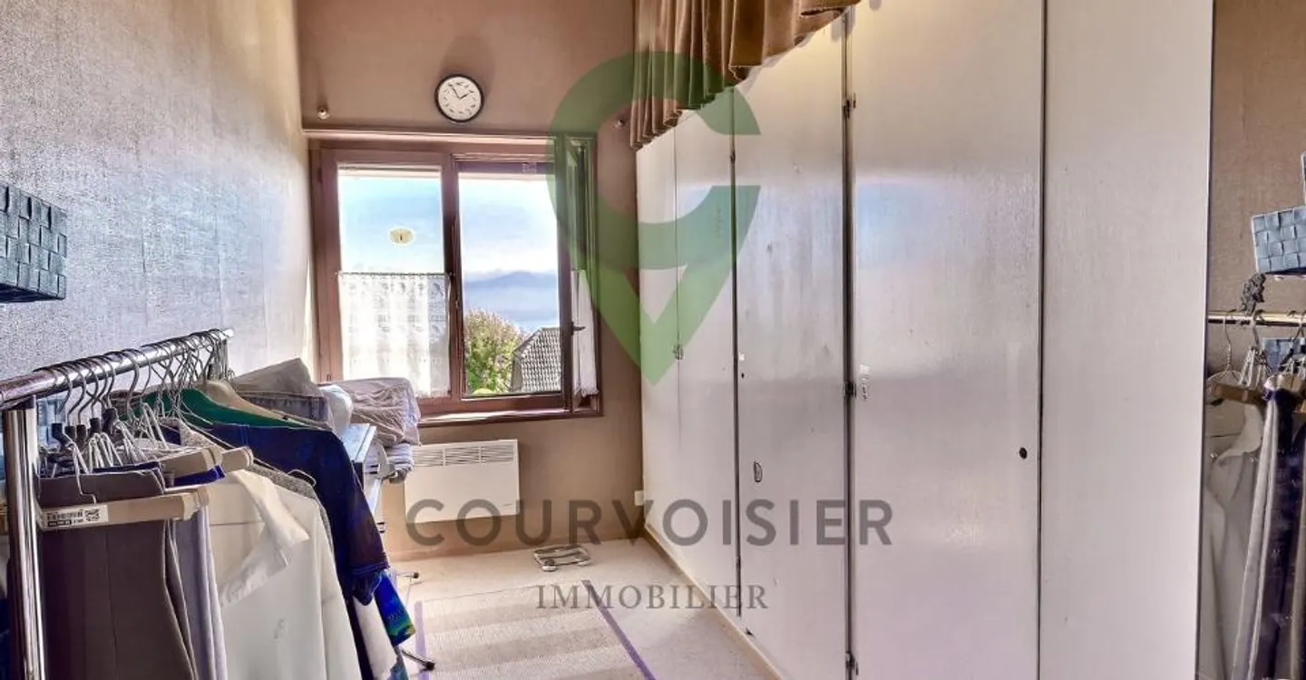 Rare opportunité, villa à fort potentiel à Arzier - Photo 7 of 11