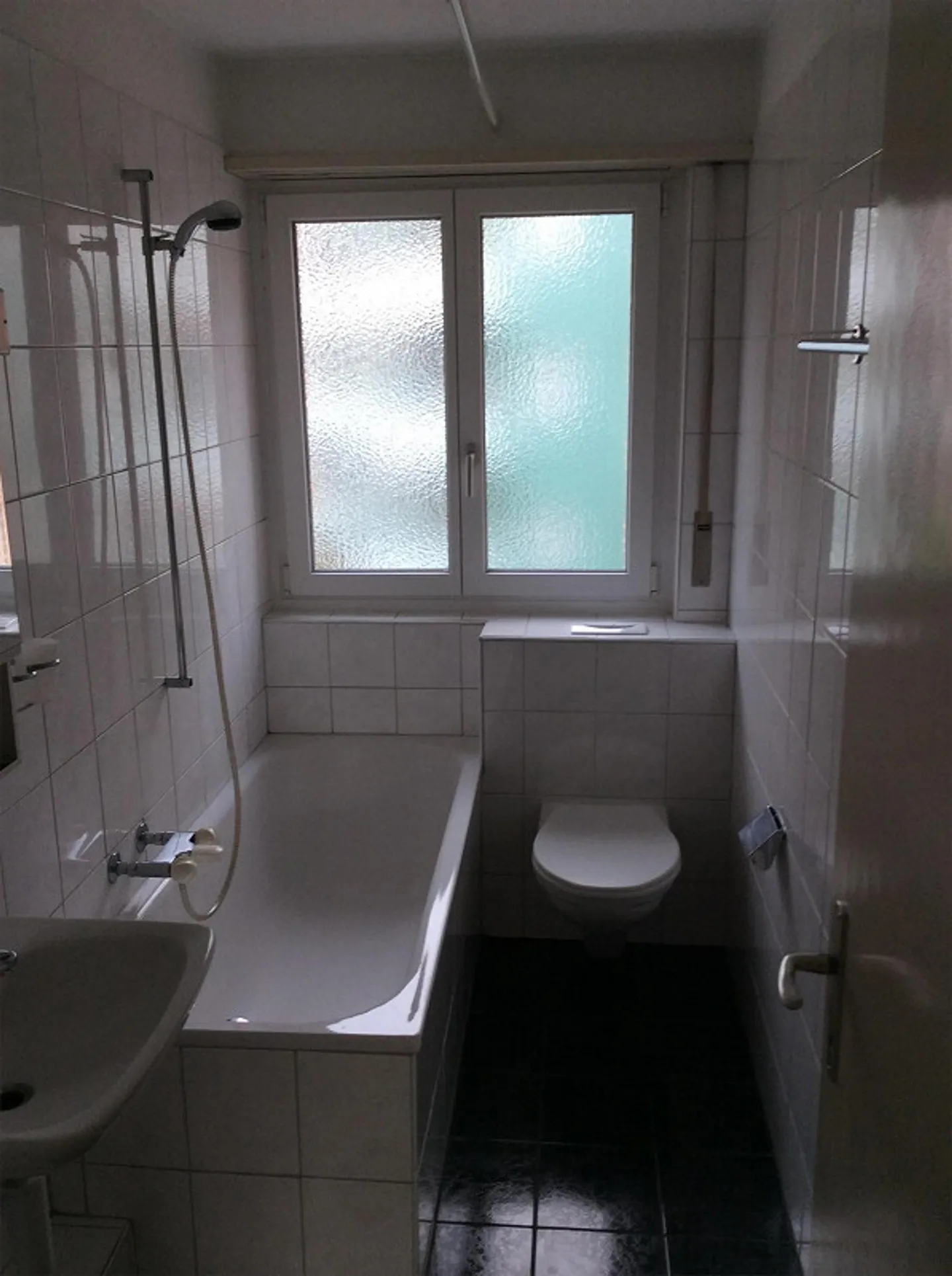 3 Room Apartment - Photo 8 of 9