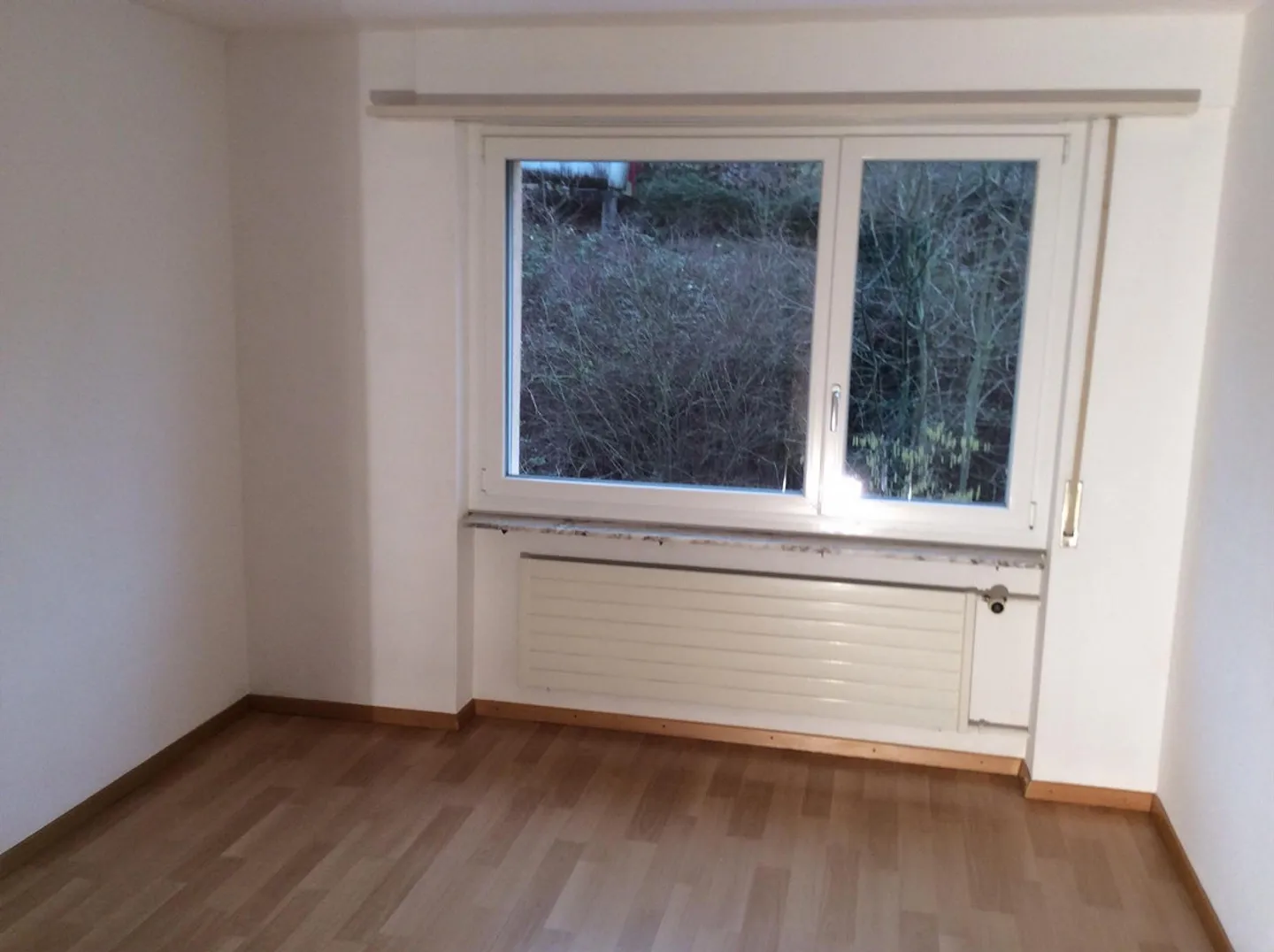 3 Room Apartment - Photo 4 of 9