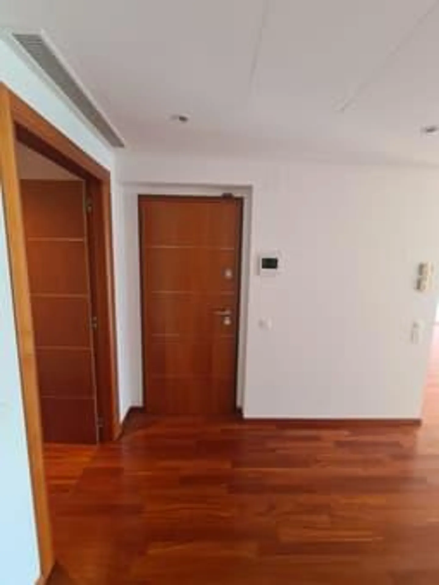 Appartamento di Lusso con Vista Lago - Foto 9 di 23