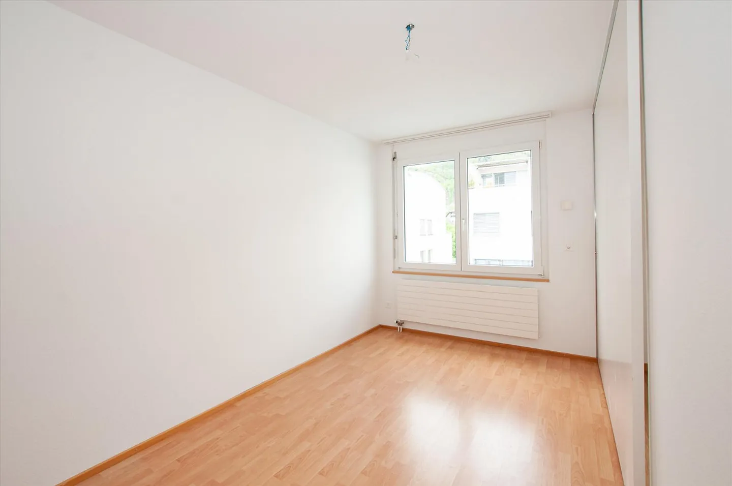 Shopping juste devant votre porte ! - Photo 6 sur 9