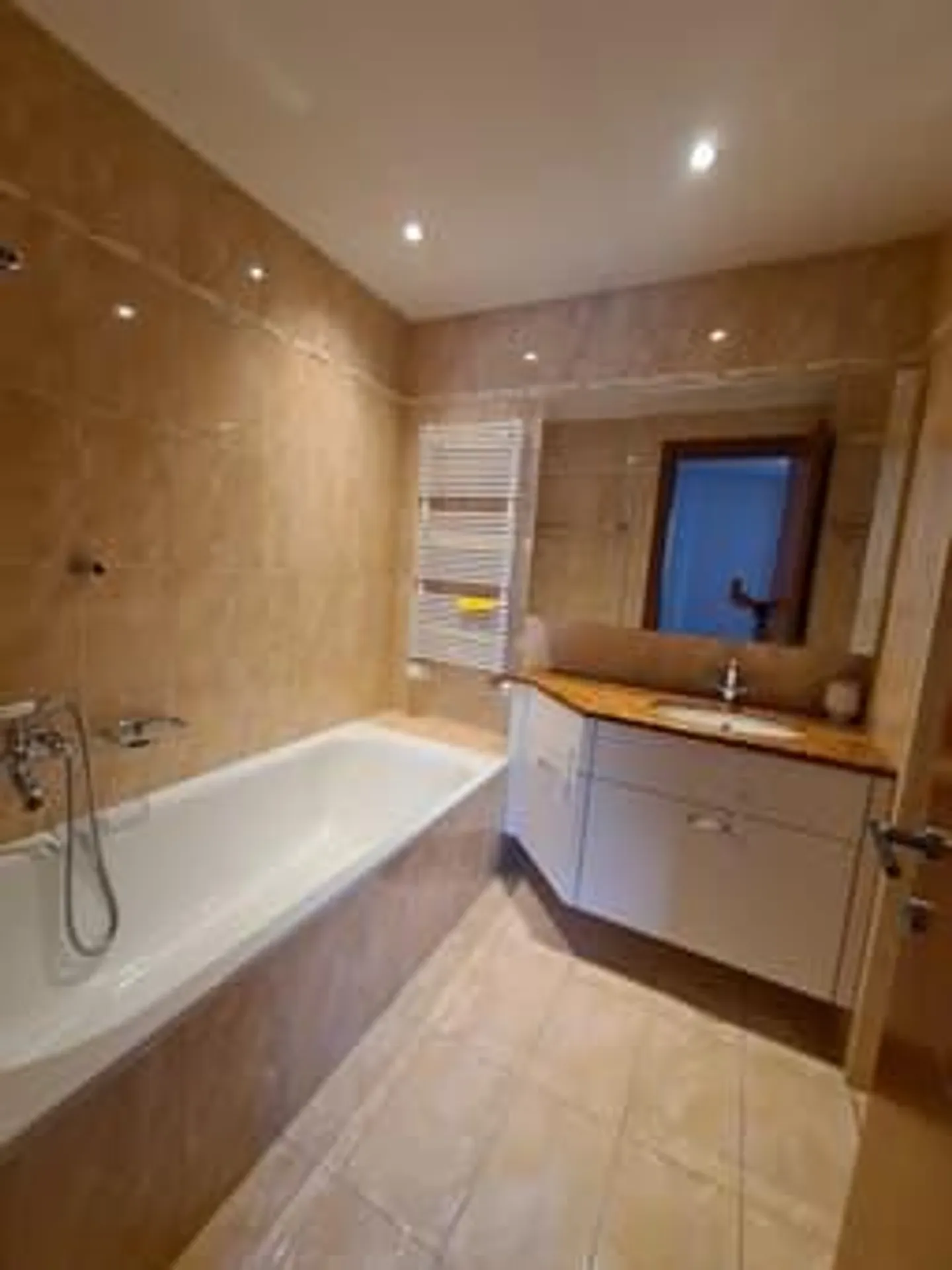 Appartamento di Lusso con Vista Lago - Foto 17 di 23