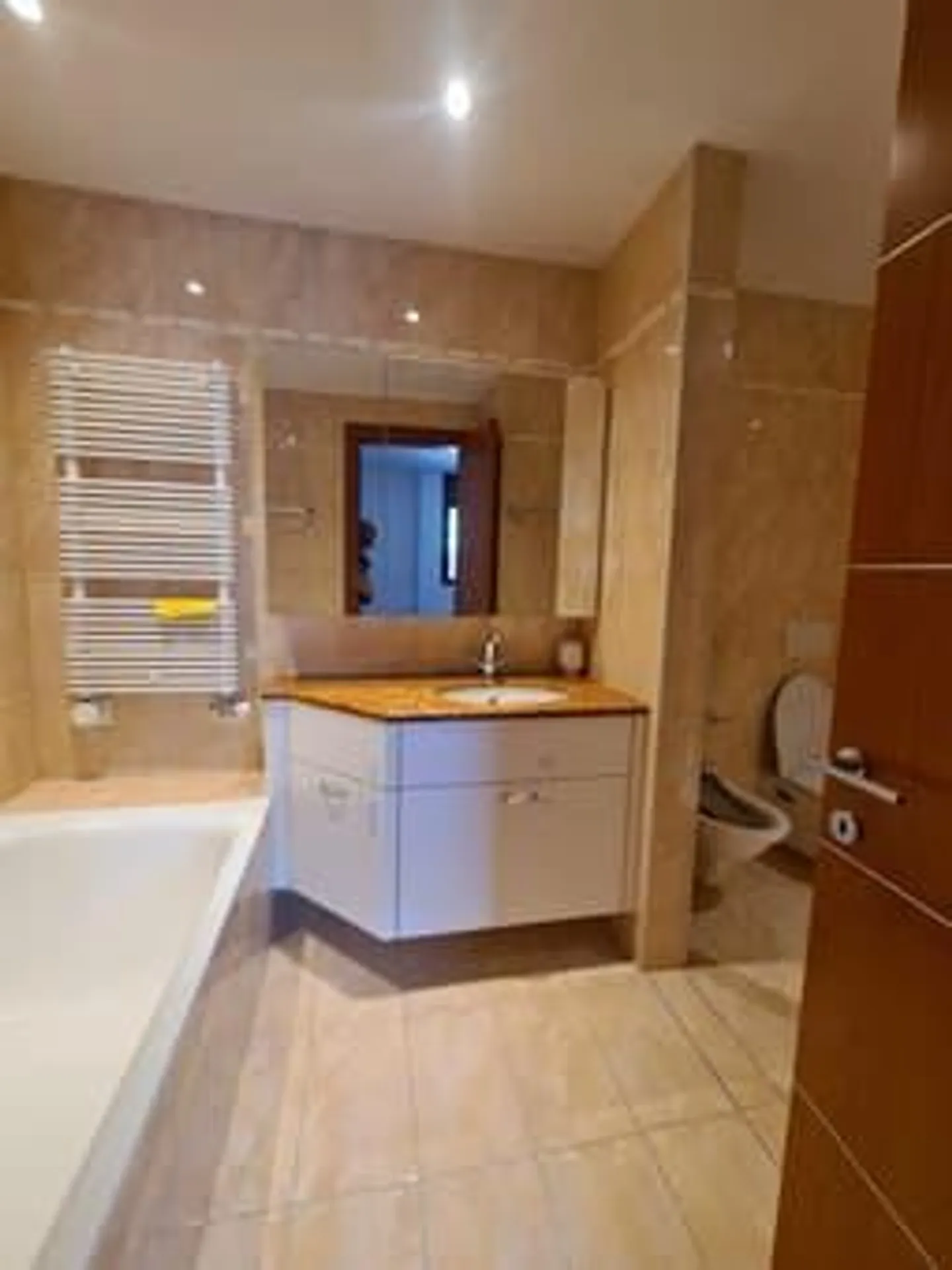 Appartamento di Lusso con Vista Lago - Foto 20 di 23