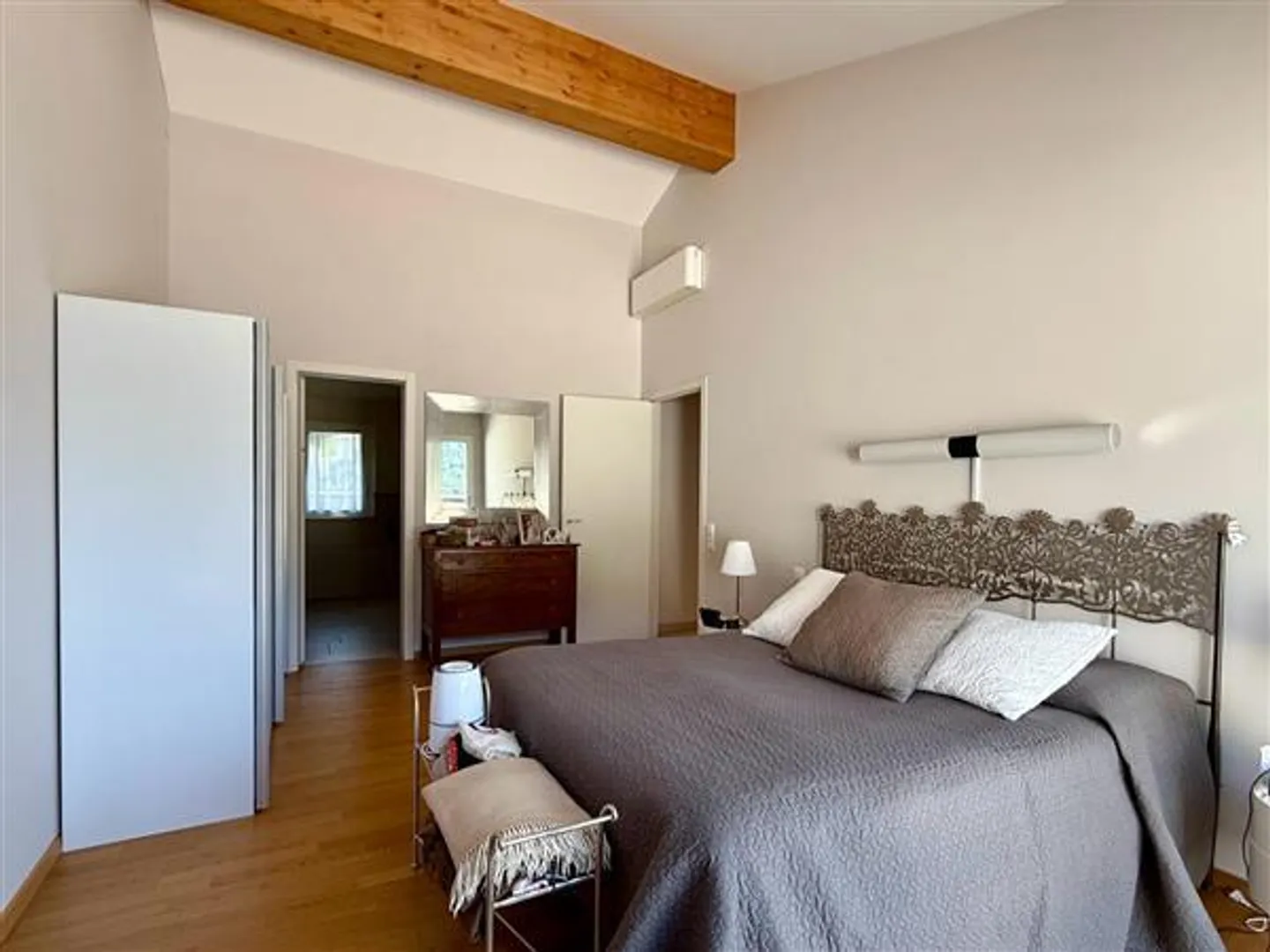 Penthouse di Lusso con Vista Lago - Foto 8 di 13