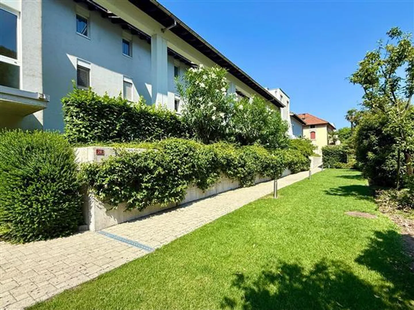 Penthouse di Lusso con Vista Lago - Foto 13 di 13