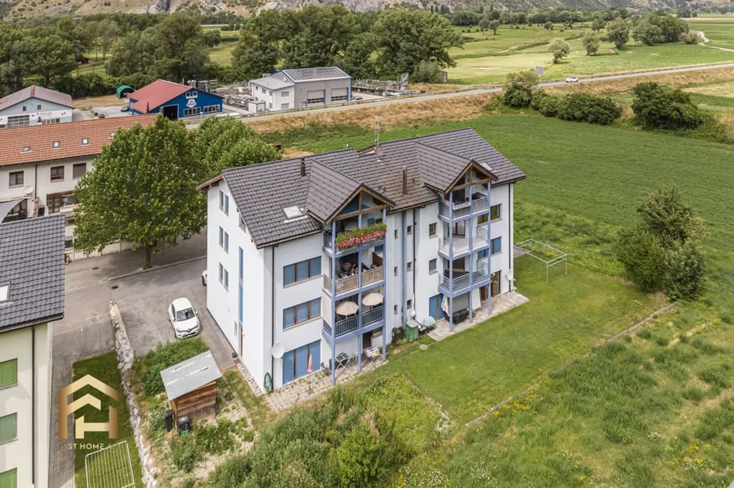 Appartamento tranquillo di 4,5 stanze ad Agarn con spazio giardino - Foto 13 di 13