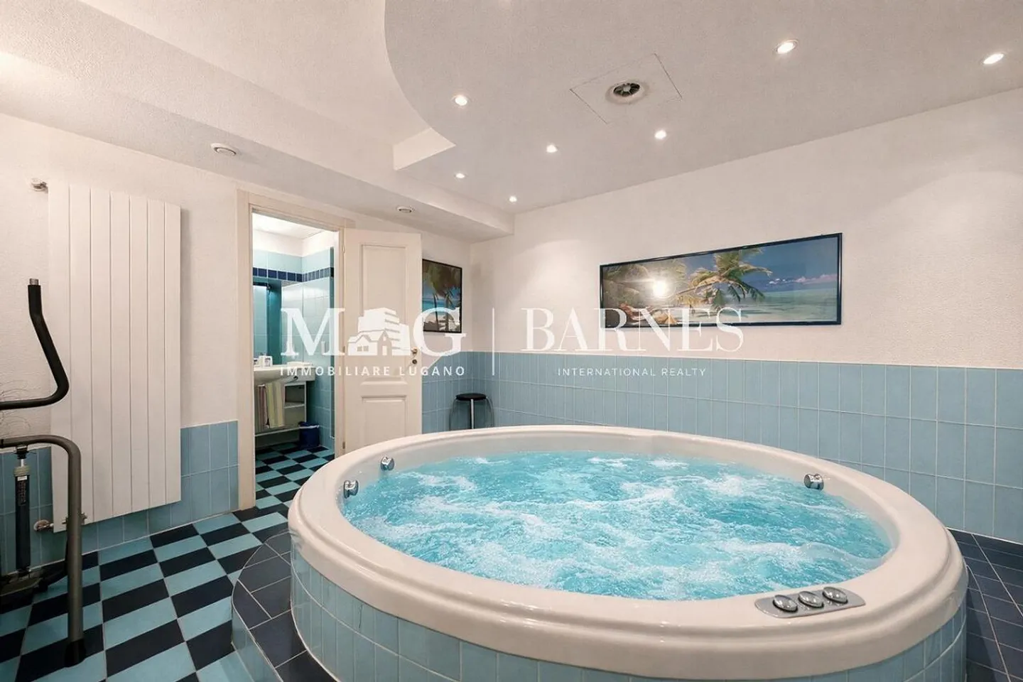 Villa élégante avec piscine et dépendance - Photo 30 sur 30