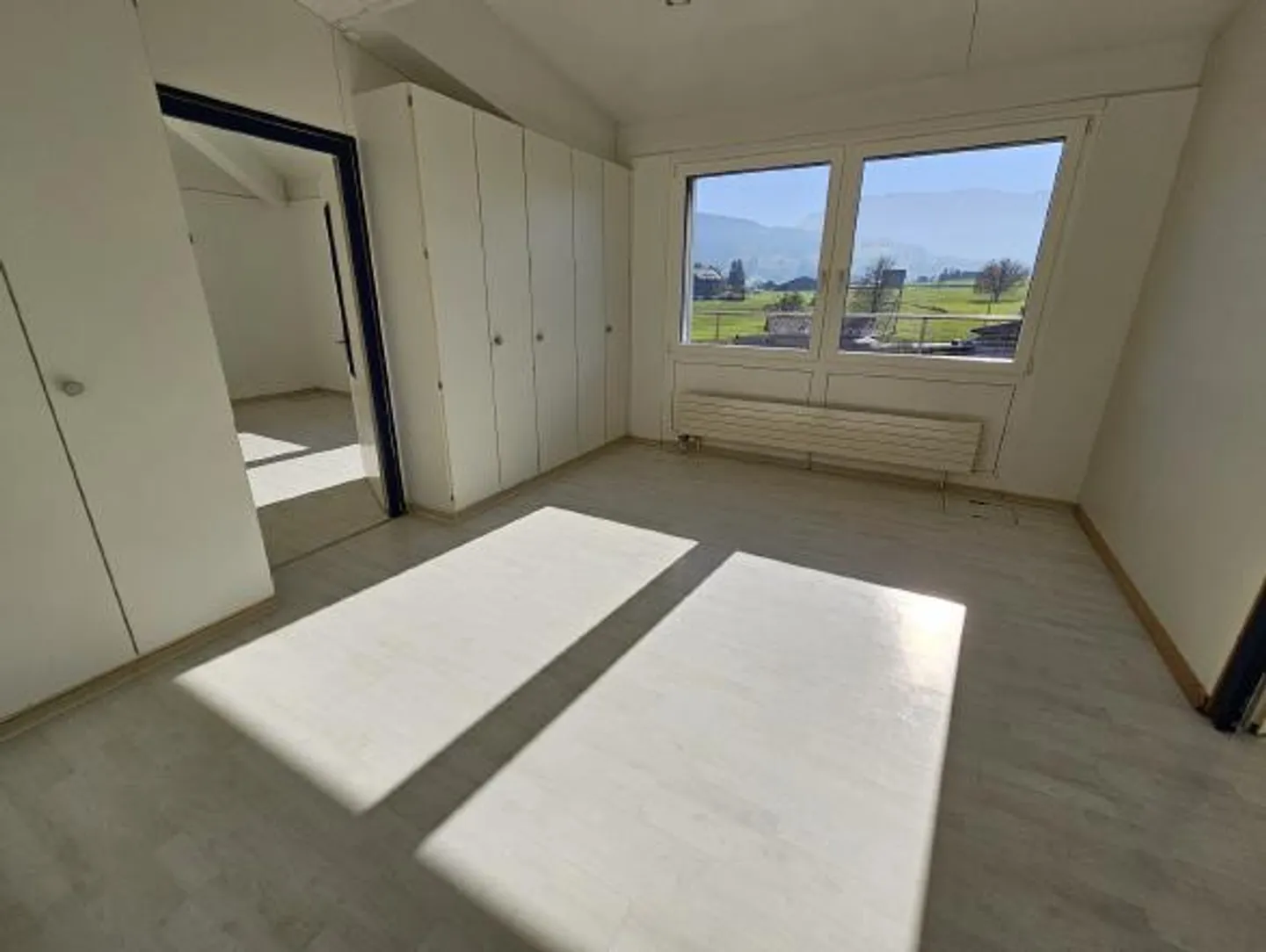 Grand espace de bureau et commercial avec terrasse et vue - Photo 6 sur 14