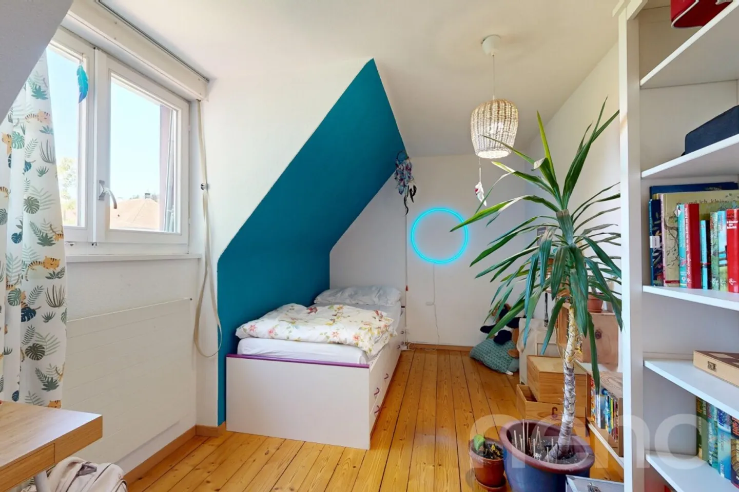Charming Townhouse with Garden - Photo 7 of 12