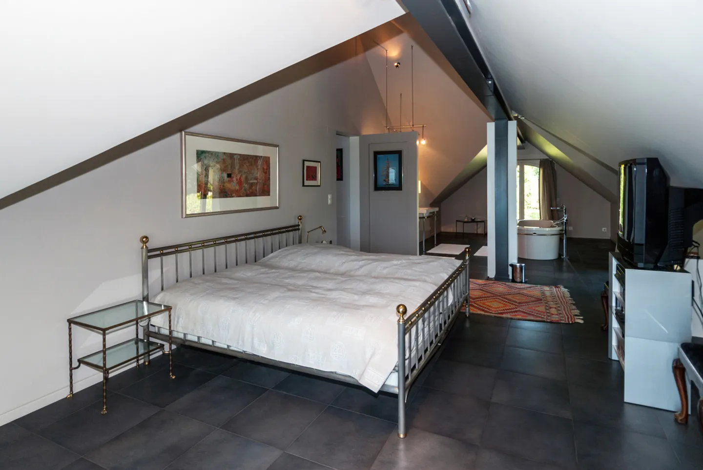 Luxurious house with lake view - Photo 7 of 22