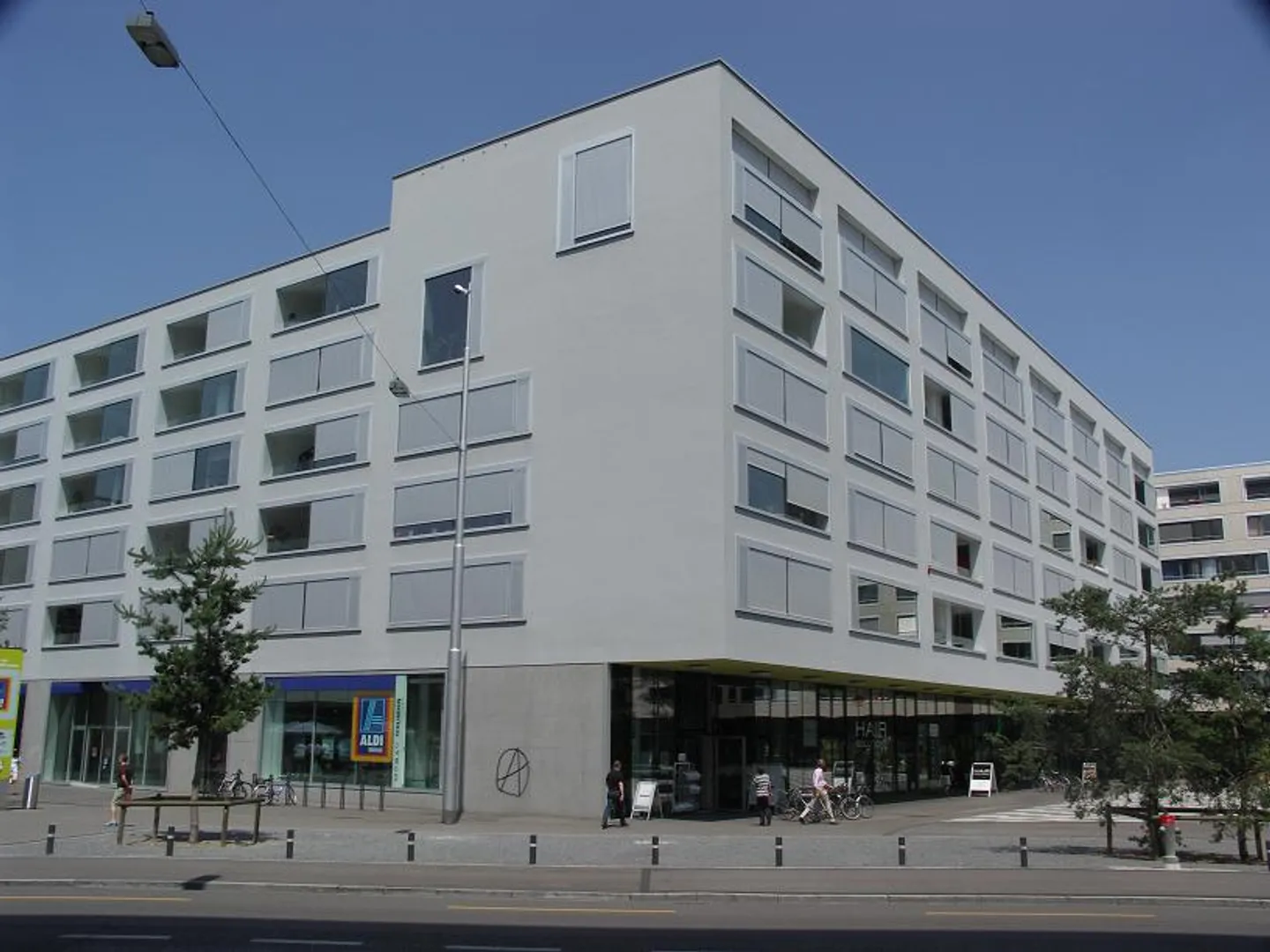 Modernes Wohnen an attraktiver Lage - Foto 1 von 8