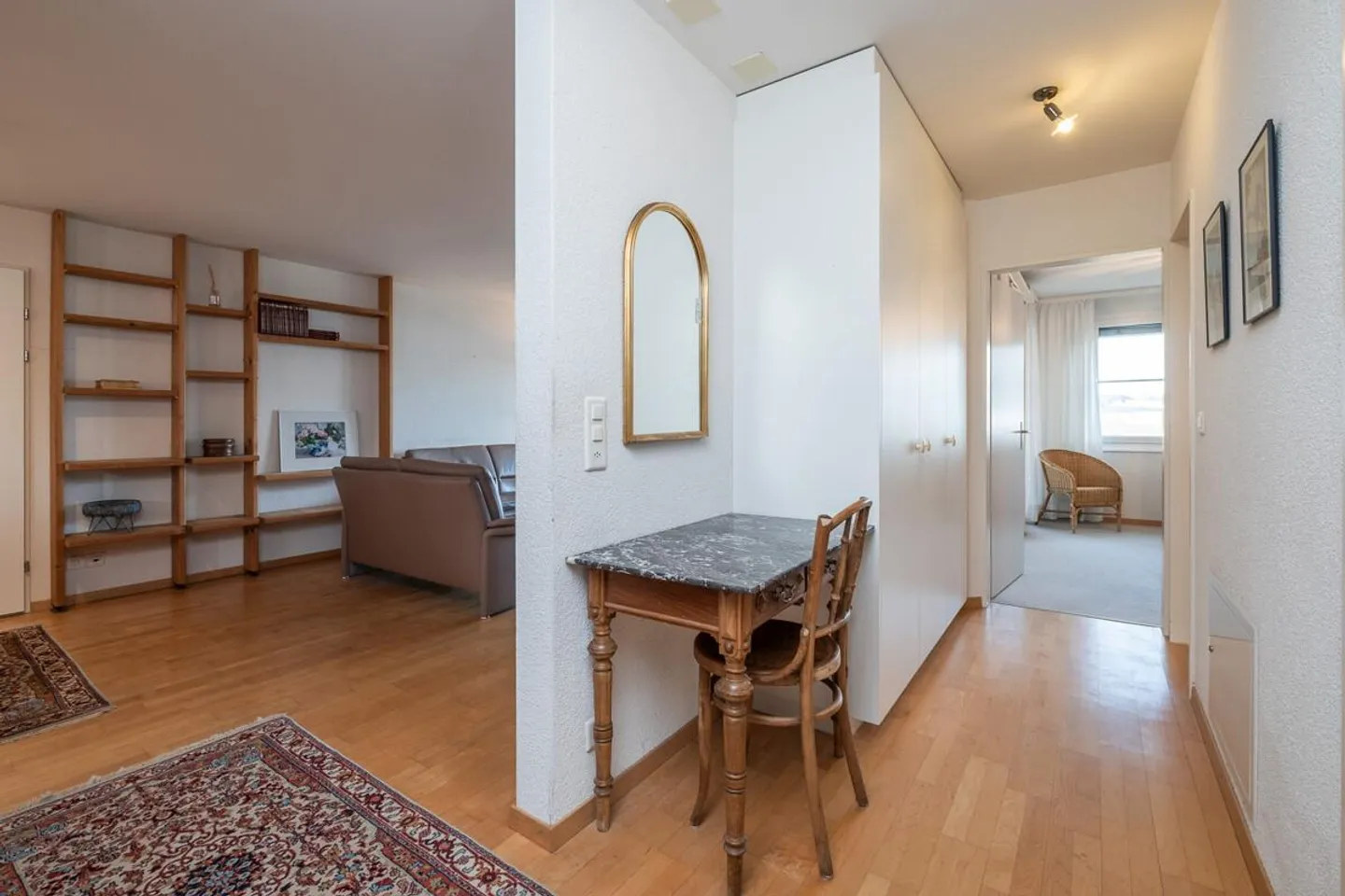 Charming Apartment with Scenic Views - Photo 8 of 14