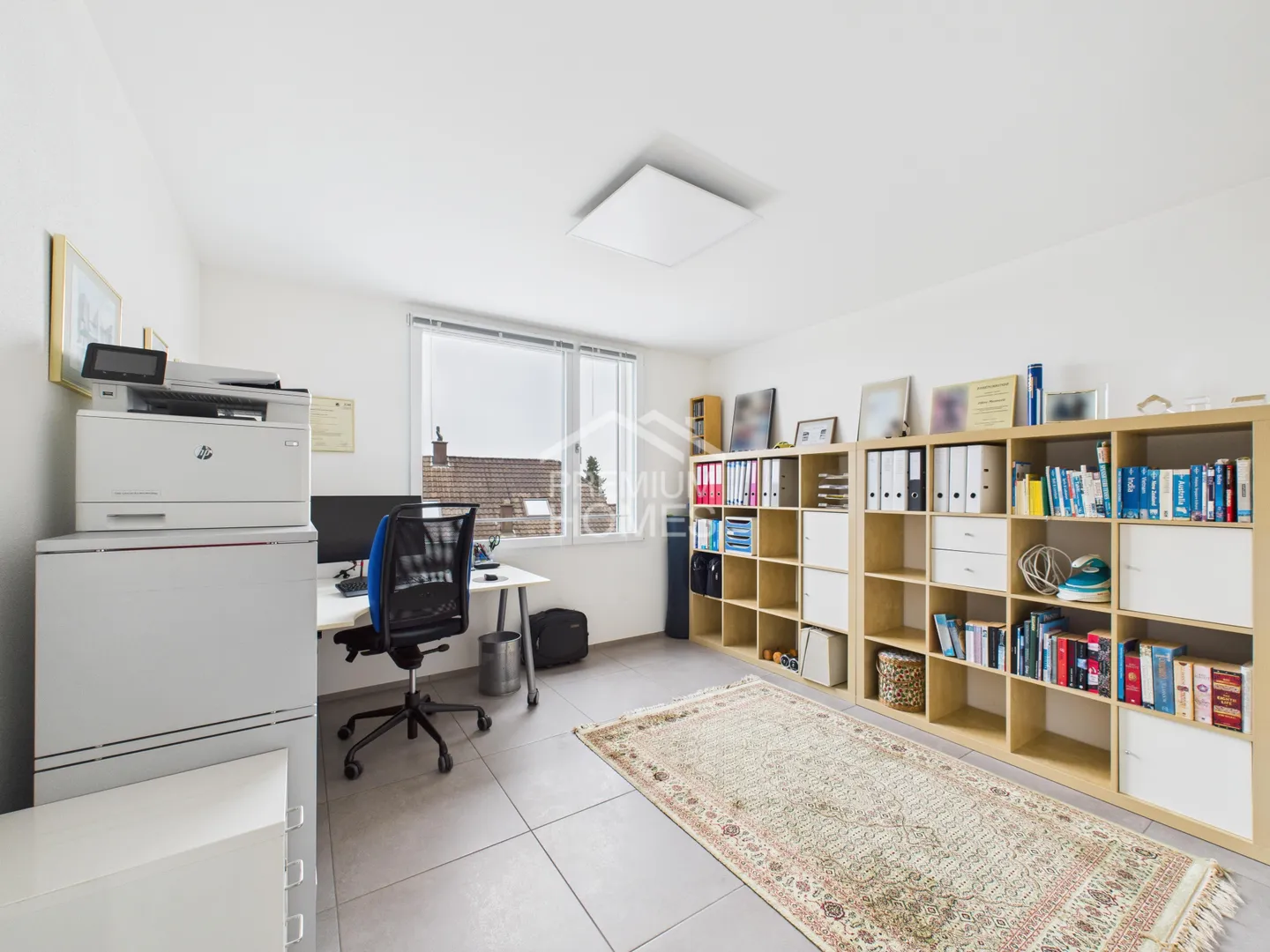 Modern Duplex with Stunning Views - Photo 4 of 12