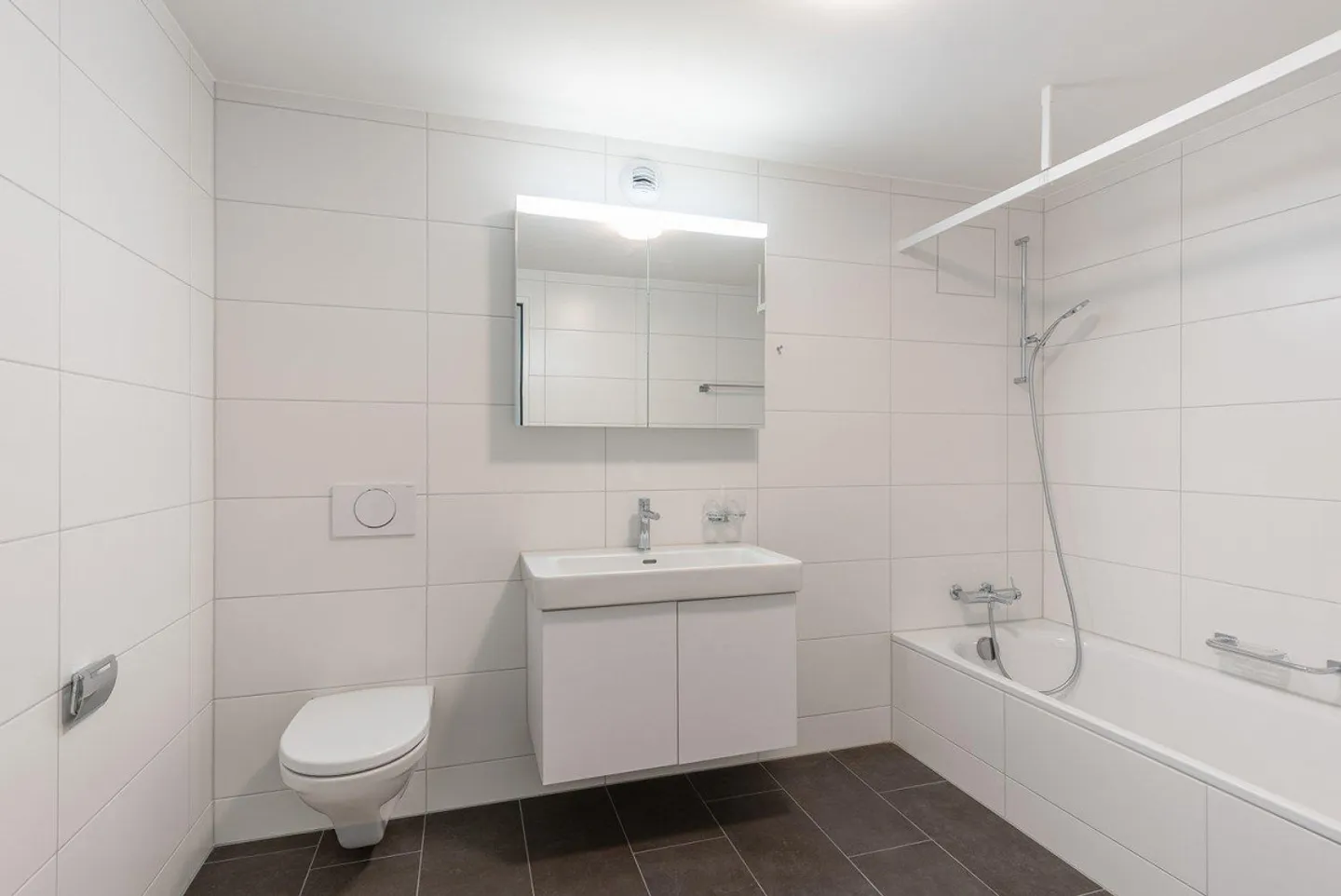 Spacious 5.5-room apartment with a view - Photo 10 of 12