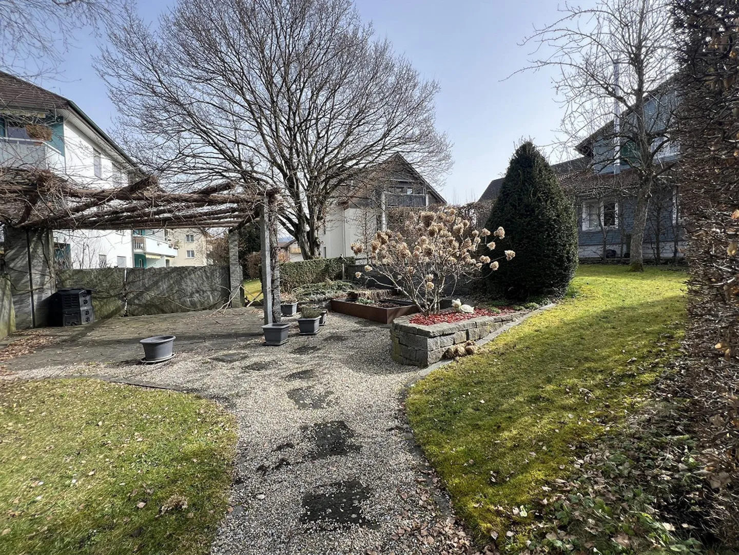 We rent an 8-room single-family house in the center of Ganterschwil - Photo 2 of 13