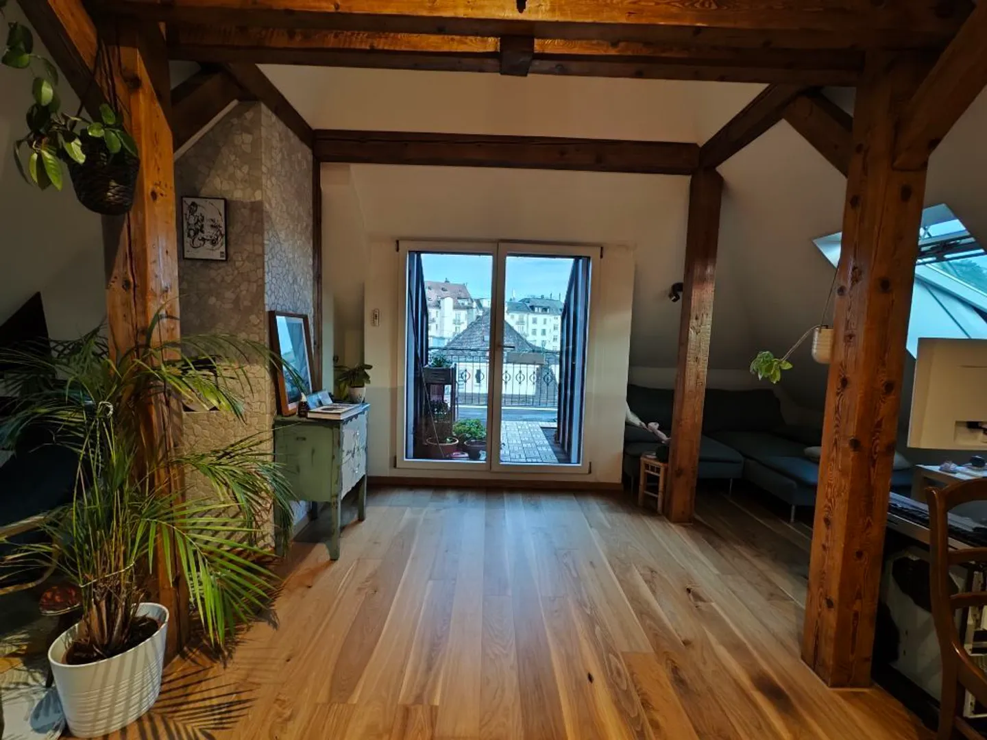 Appartement à louer - Photo 2 sur 8