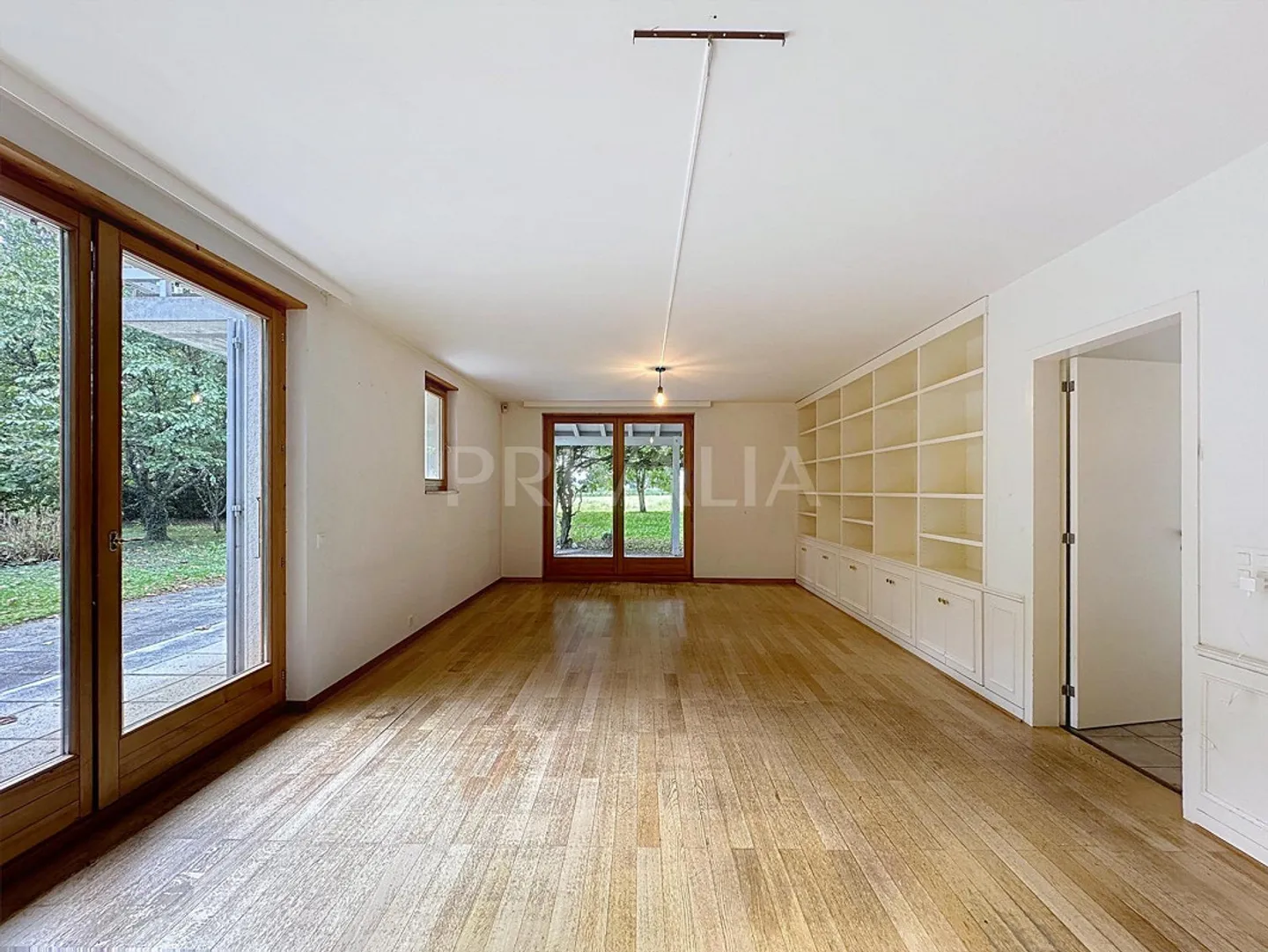 Villa indipendente circondata dalla natura? Ambiente verde e tranquillo... - Foto 3 di 10