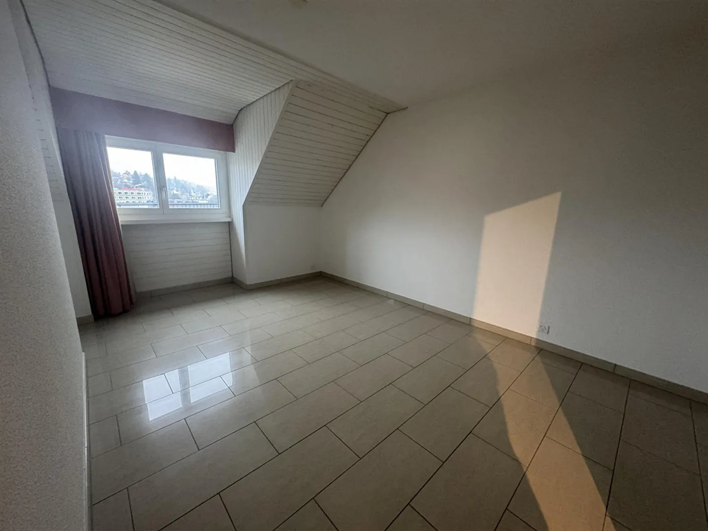 Appartamento 2.5 stanze nella città vecchia di Sciaffusa - Foto 3 di 8