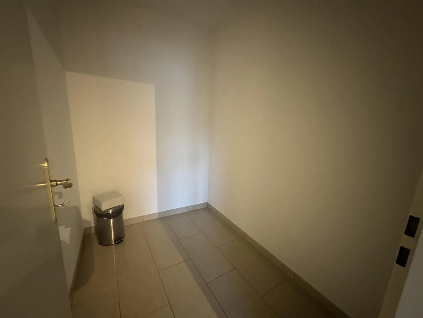 Appartamento 2.5 stanze nella città vecchia di Sciaffusa - Foto 5 di 8