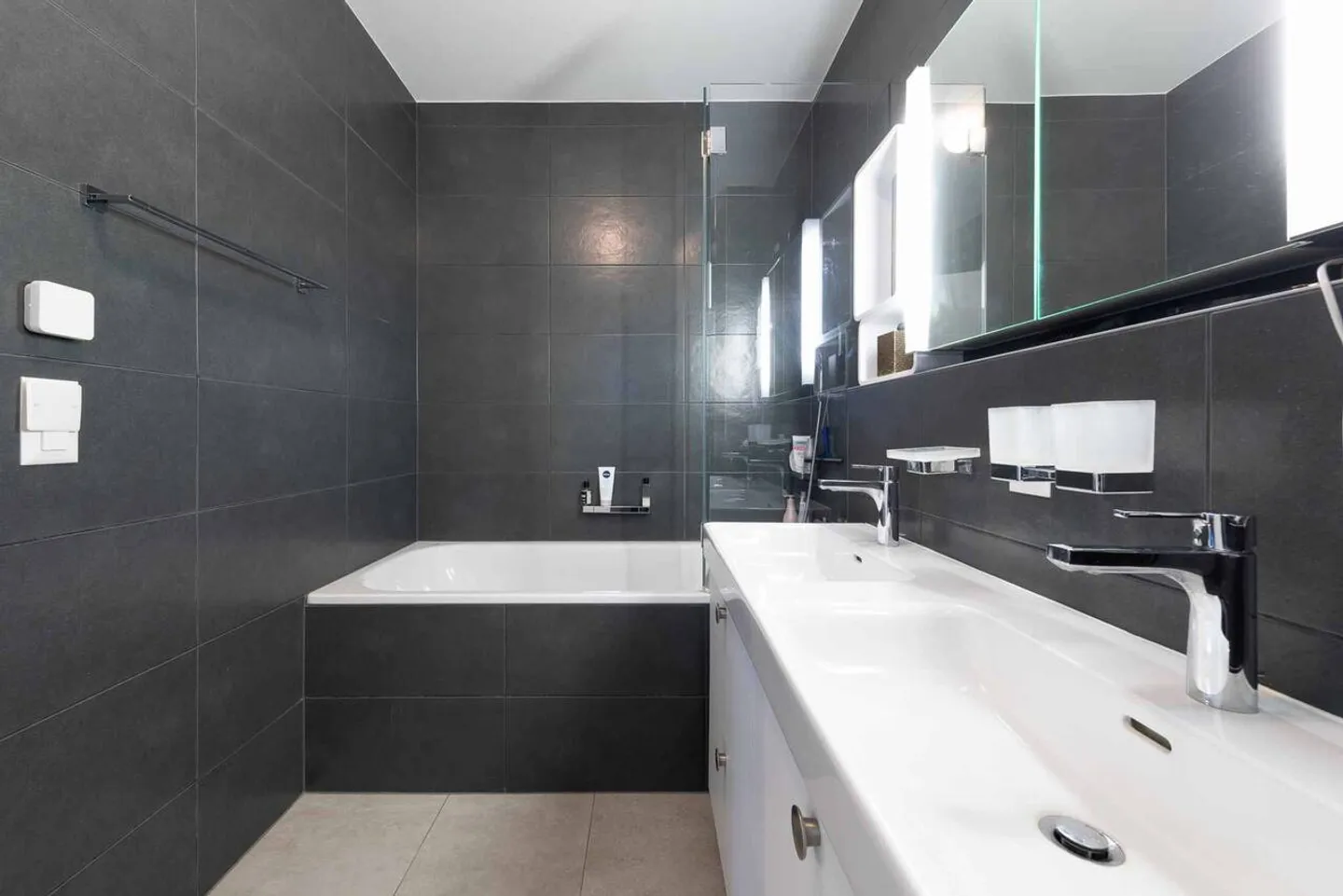 Appartamento 4.5 stanze - Foto 3 di 9