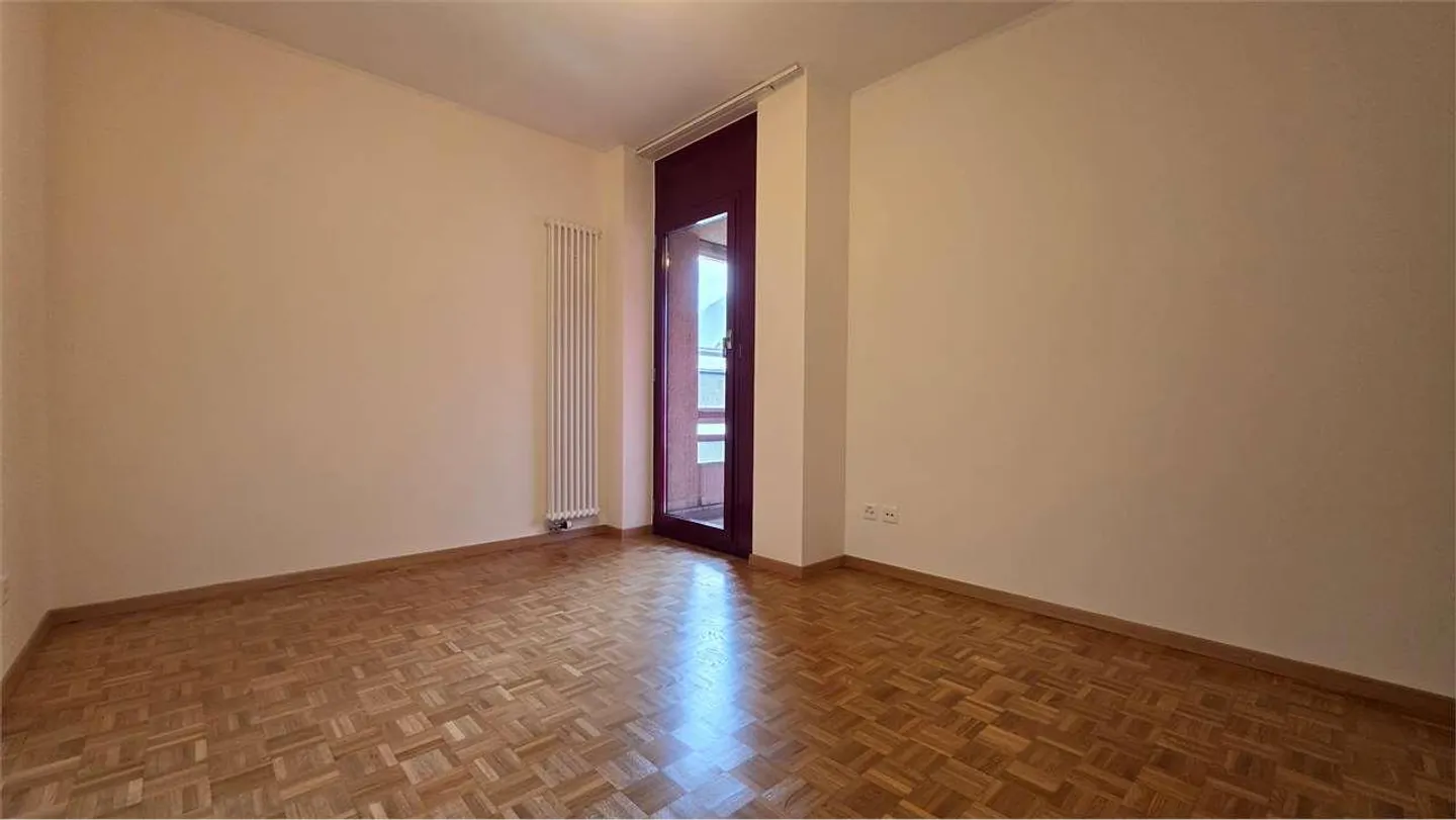 2.5-room apartment in Lugano Besso - Photo 3 of 5