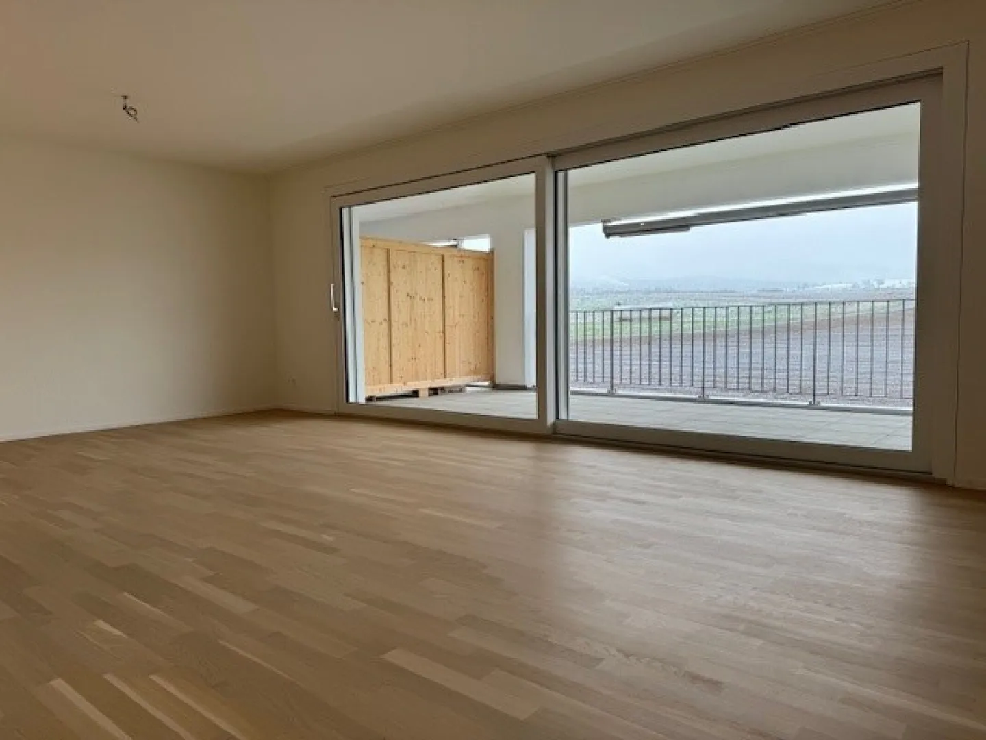 Exklusive 2½-Zimmer-Wohnung - Foto 4 von 8