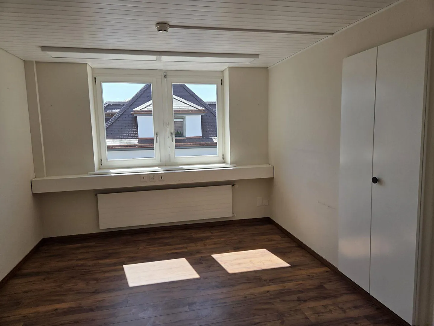 Unique Office Opportunity at SBB Station Solothurn - Photo 6 of 10