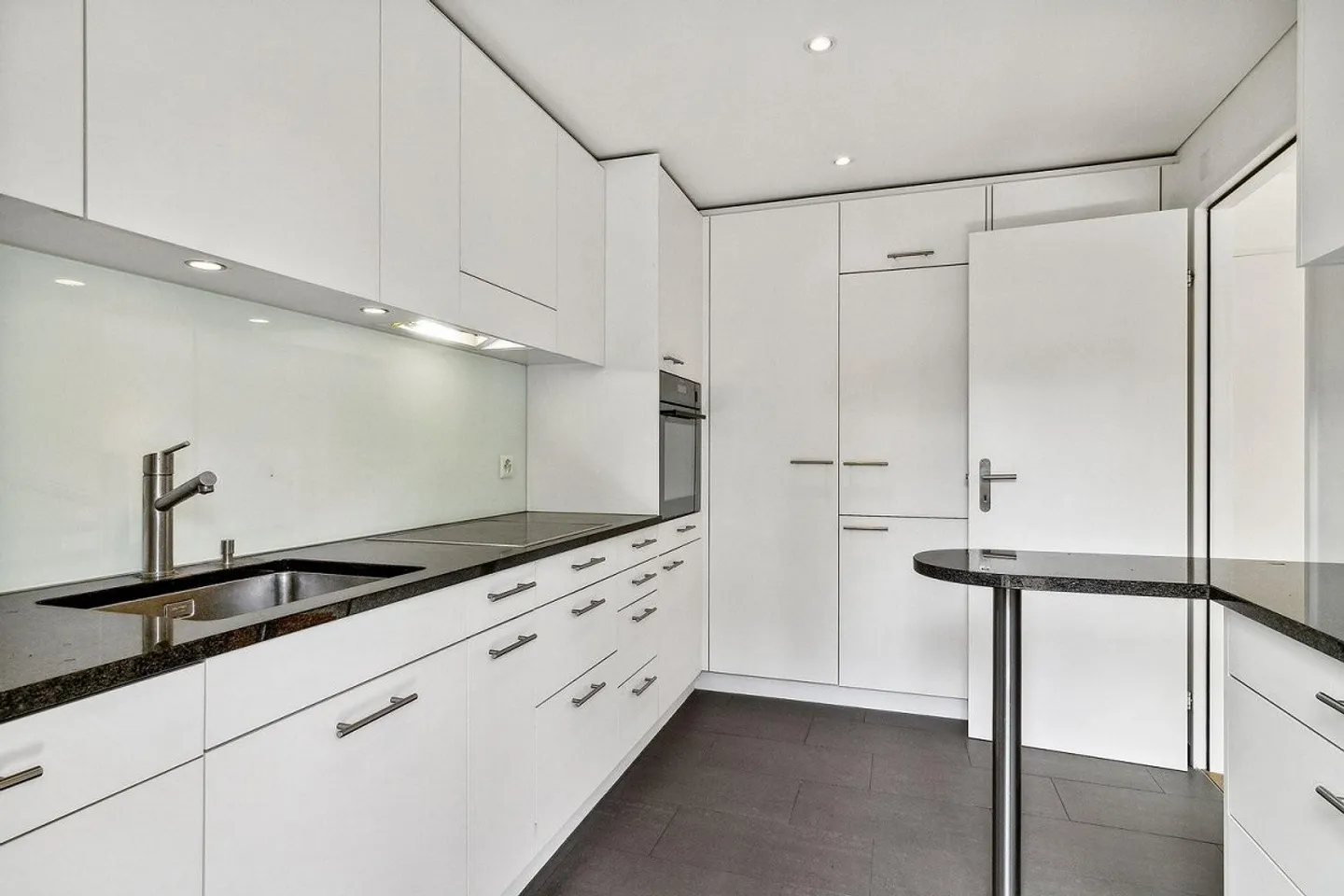 Wohnung mieten - Foto 3 von 12