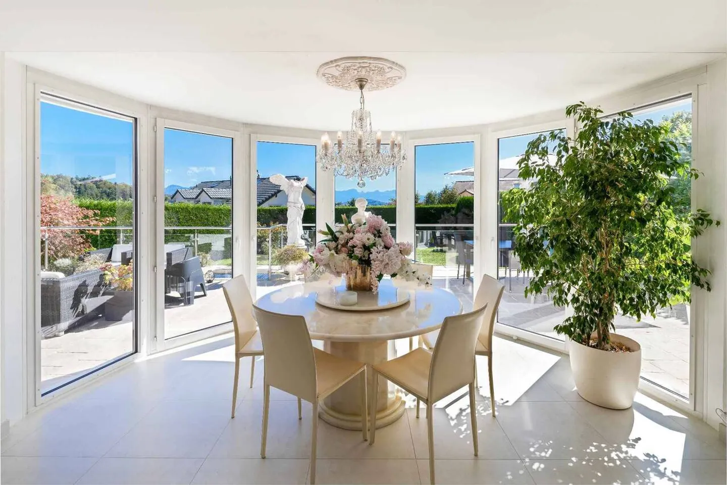 Bellissima casa indipendente con piscina e spa - Foto 6 di 13