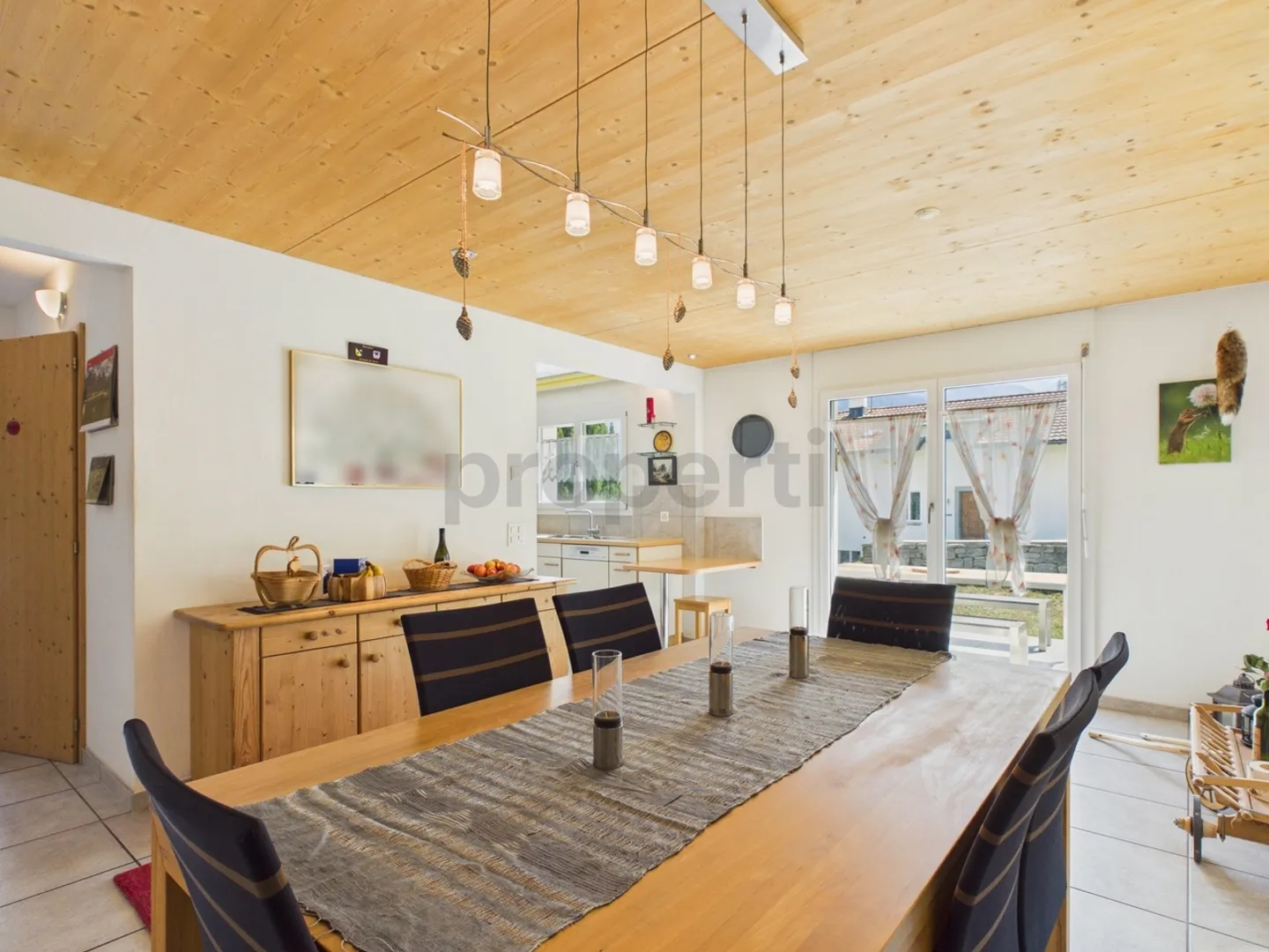 Ihr neues Zuhause mit Terrasse, Garten, Balkon und wunderbarer Aussicht - Foto 4 di 13