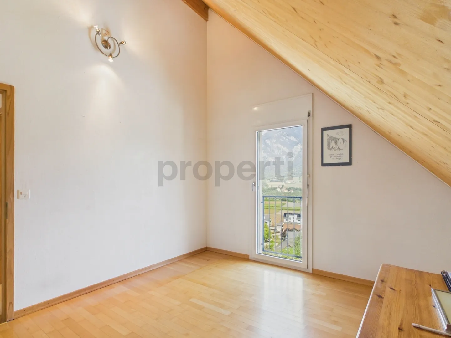 Ihr neues Zuhause mit Terrasse, Garten, Balkon und wunderbarer Aussicht - Foto 7 di 13