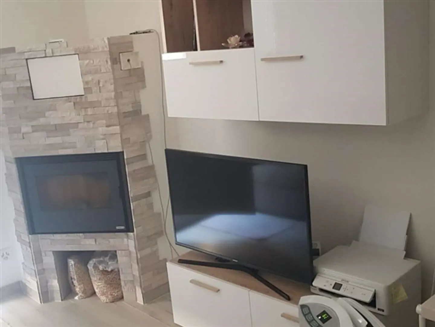 Nel vecchio villaggio, affascinanti 2,5 stanze - Foto 3 di 10