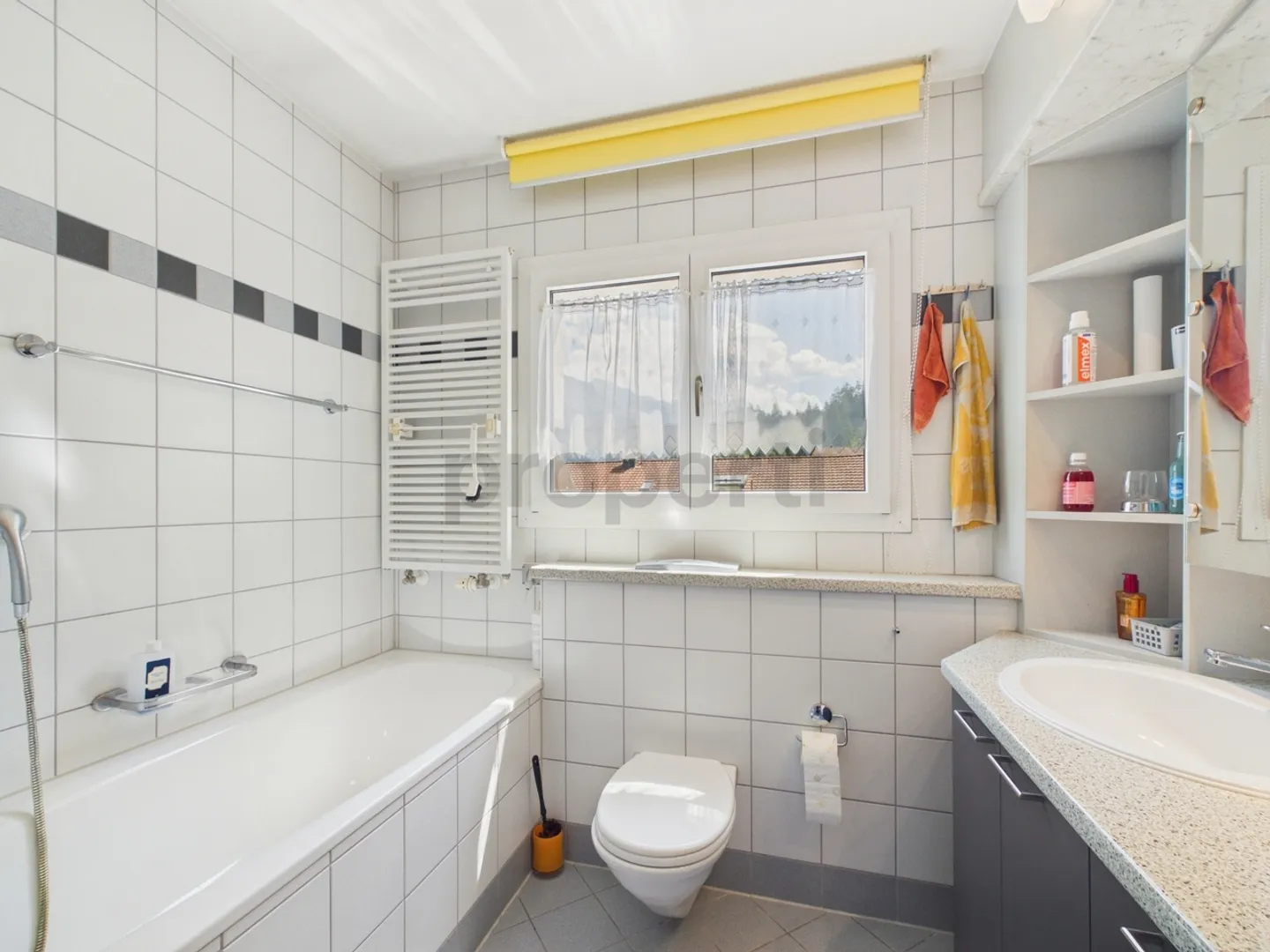 Ihr neues Zuhause mit Terrasse, Garten, Balkon und wunderbarer Aussicht - Foto 11 di 13