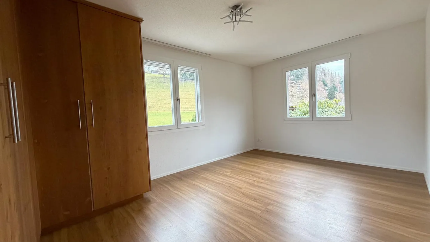 Maison calme en bordure de village avec potentiel de développement - Photo 5 sur 8