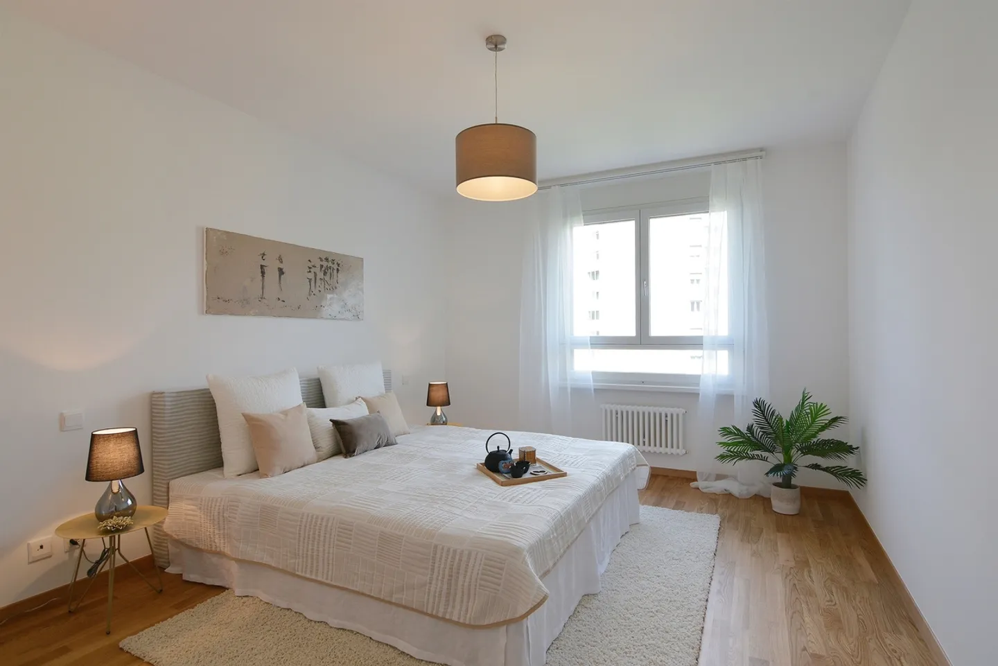 Camere luminose e due bagni in una posizione strategica - Foto 8 di 9
