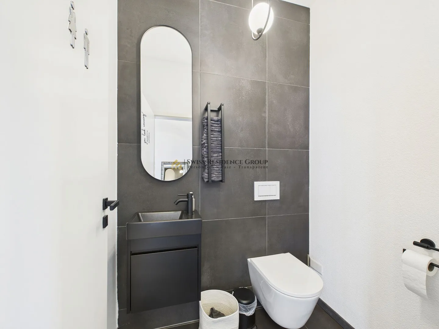 Spazio commerciale/praxis esclusivo con finiture di alta qualità in posizione centrale - Foto 10 di 17