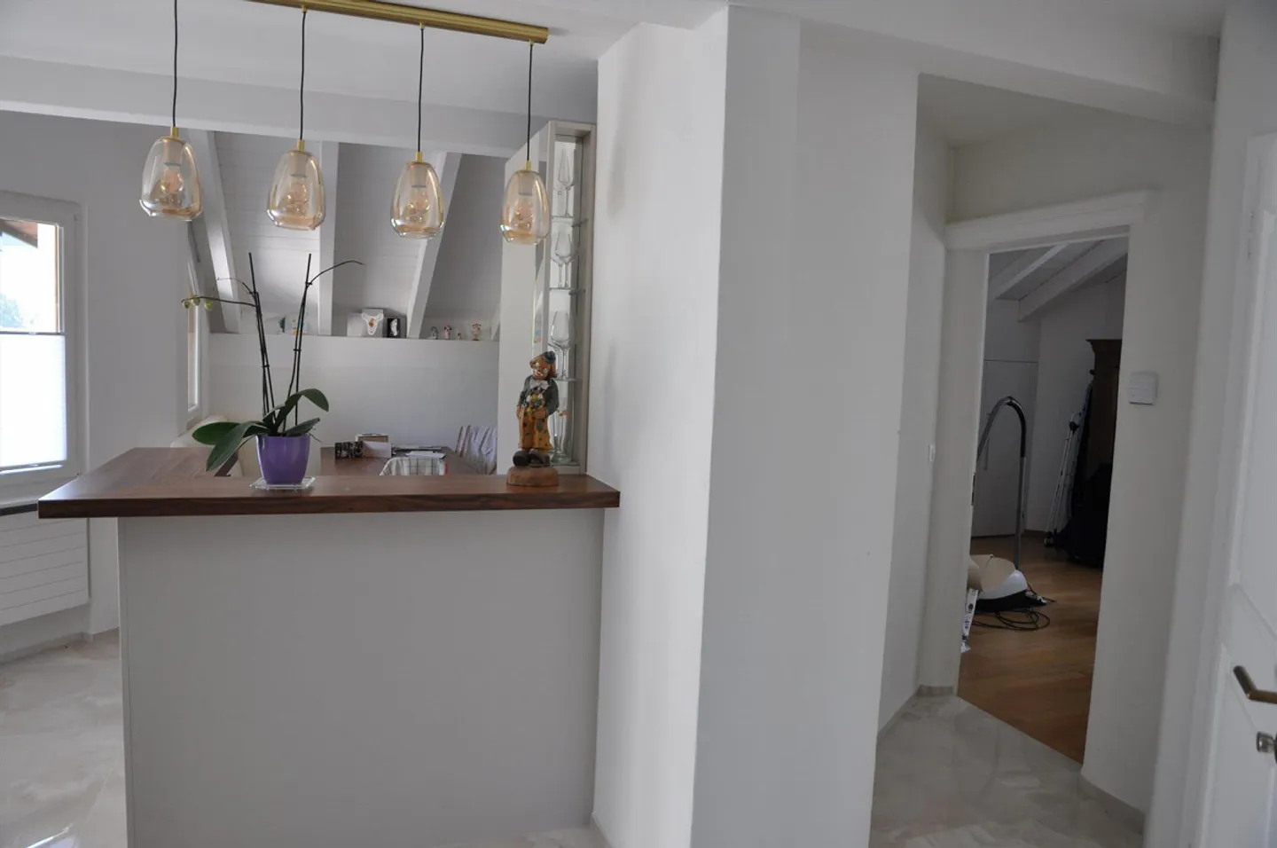 Appartamento 3.5 con molti extra in una casa a 3 famiglie - può anche essere arredato se desiderato - Foto 12 di 25