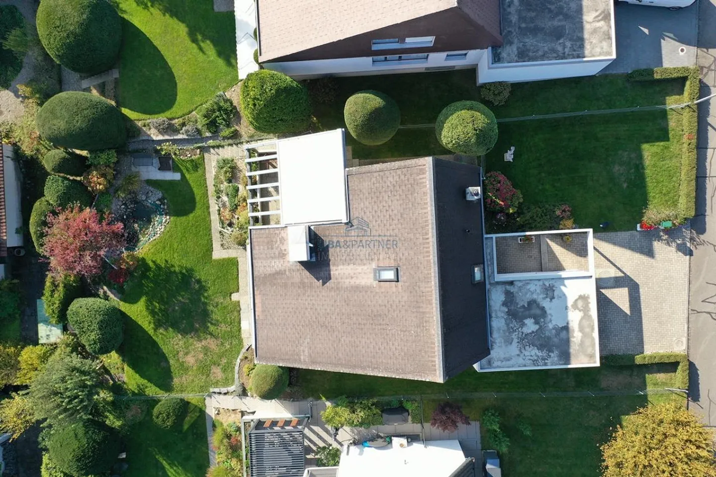 Maison élégante avec aménagement de jardin harmonieux, intimité et vue - Photo 12 sur 13