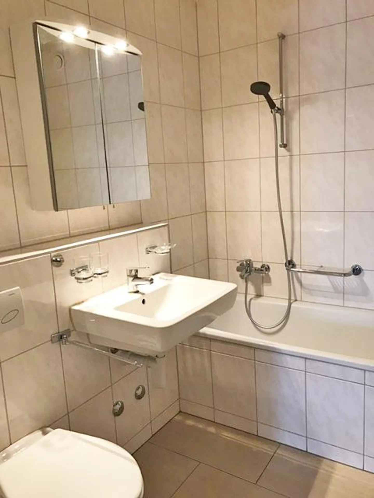 Appartamento Incantevole in Posizione Centrale - Foto 4 di 4