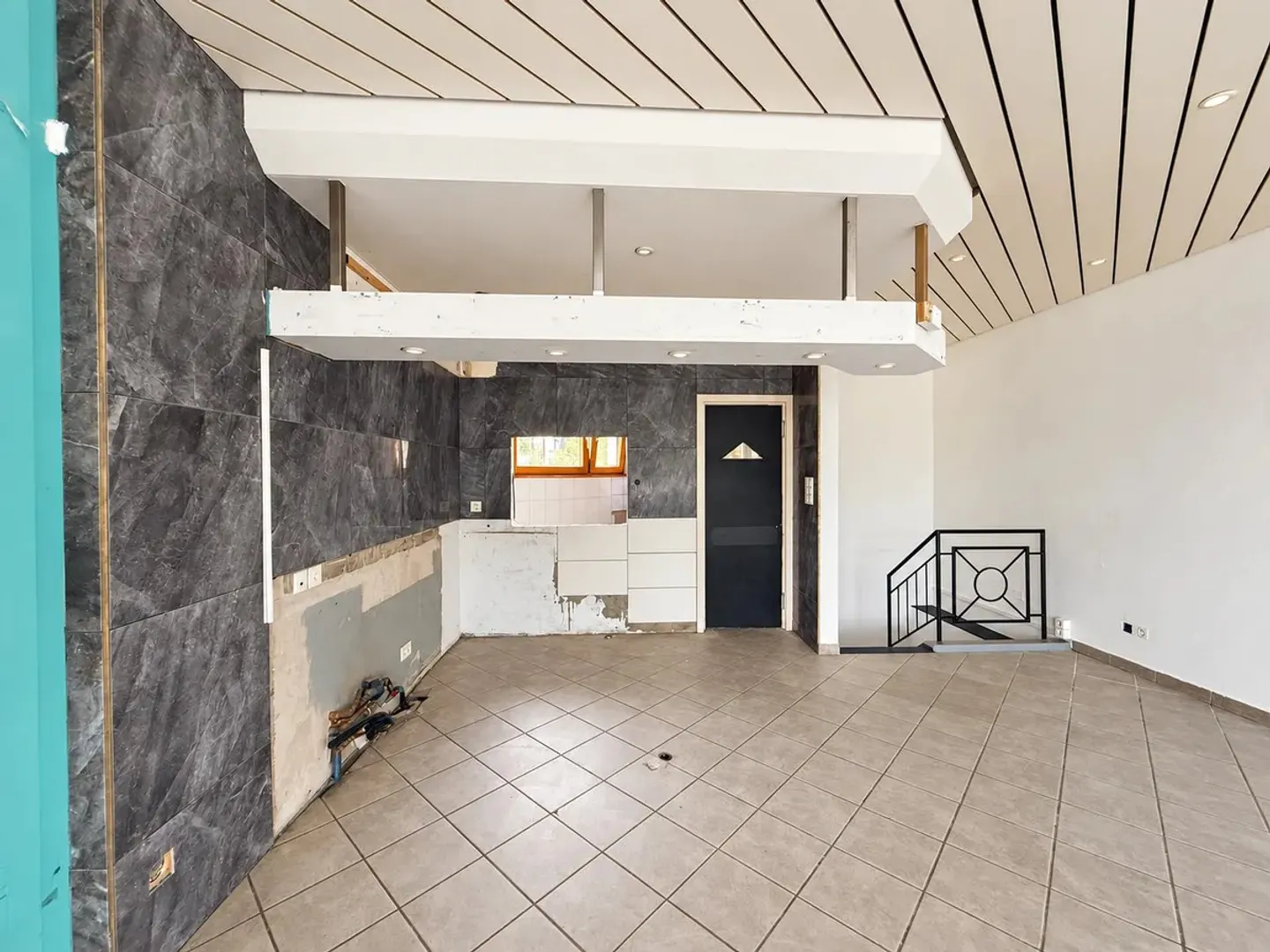 Espace Commercial Polyvalent - Photo 5 sur 17